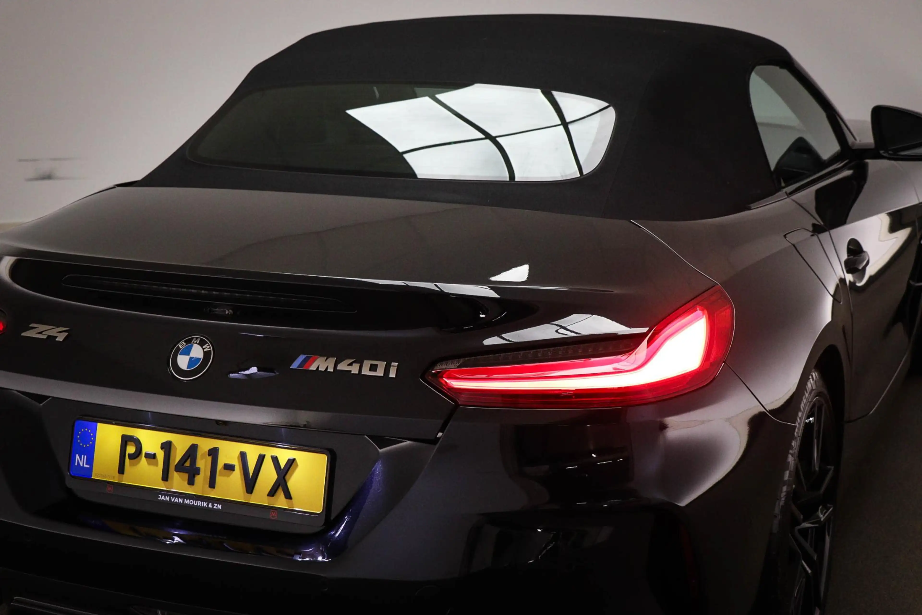 BMW Z4 Roadster M40i Business Edition Plus | M SPORT PLUS — photo 23