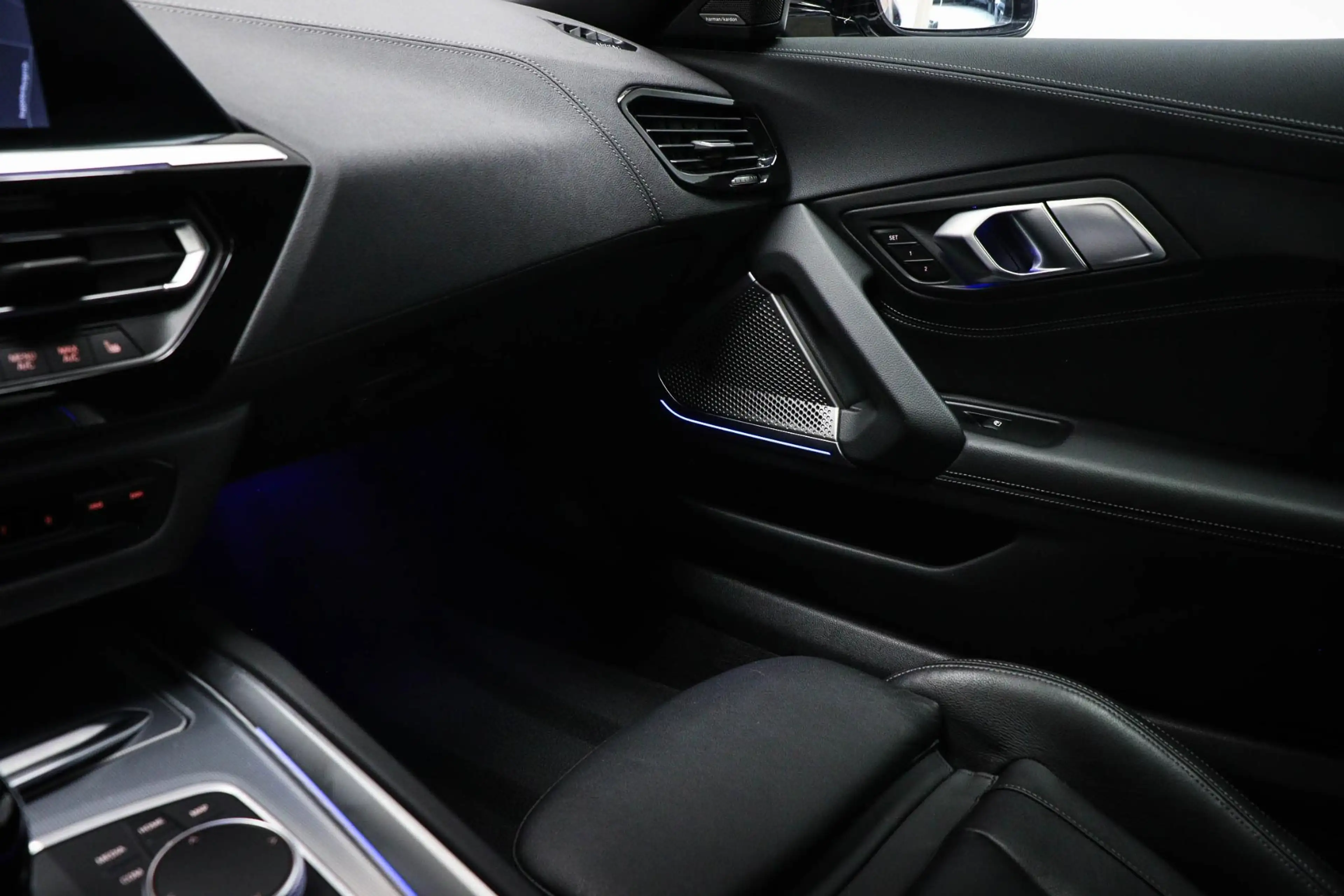 BMW Z4 Roadster M40i Business Edition Plus | M SPORT PLUS — photo 35