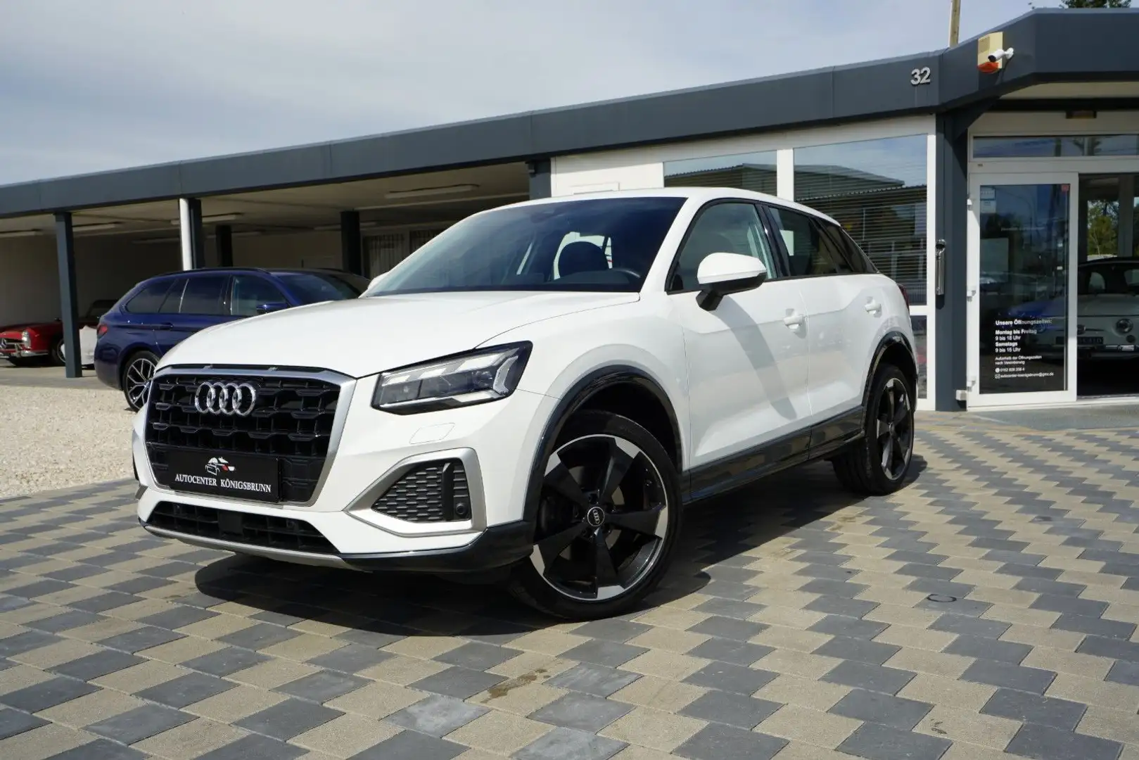 Audi Q2 35 TFSI*DSG*1.Hand*B&O*Matrix*Kamera*19Zoll* Blanc - 1