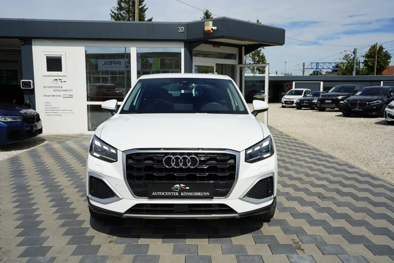Audi Q2 35 TFSI*DSG*1.Hand*B&O*Matrix*Kamera*19Zoll* Blanc - 2