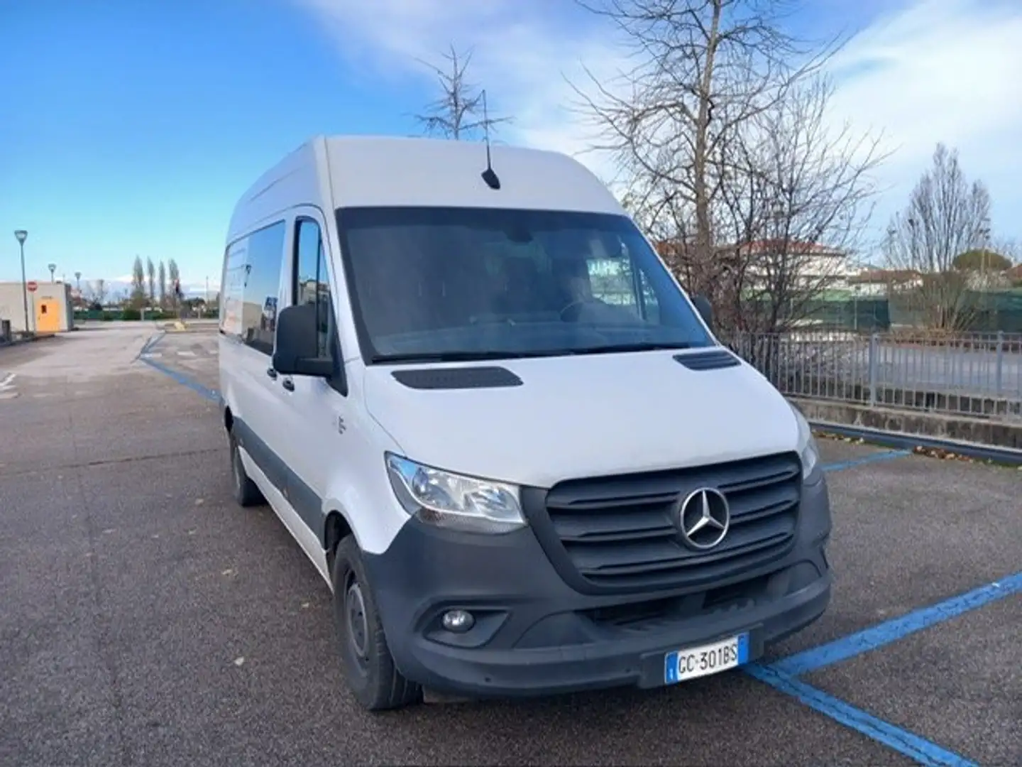 Mercedes-Benz Sprinter 317 cdi Mixto 37/35 Blanc - 1