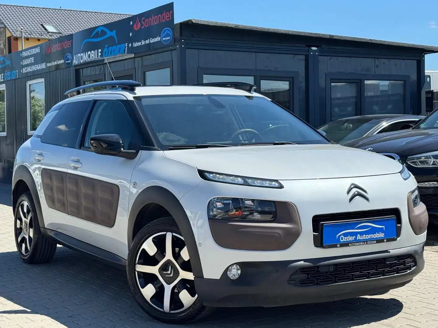 Citroen C4 Cactus Shine Edition 1.6 HDi+TÜV NEU+Garantie Blanc - 1