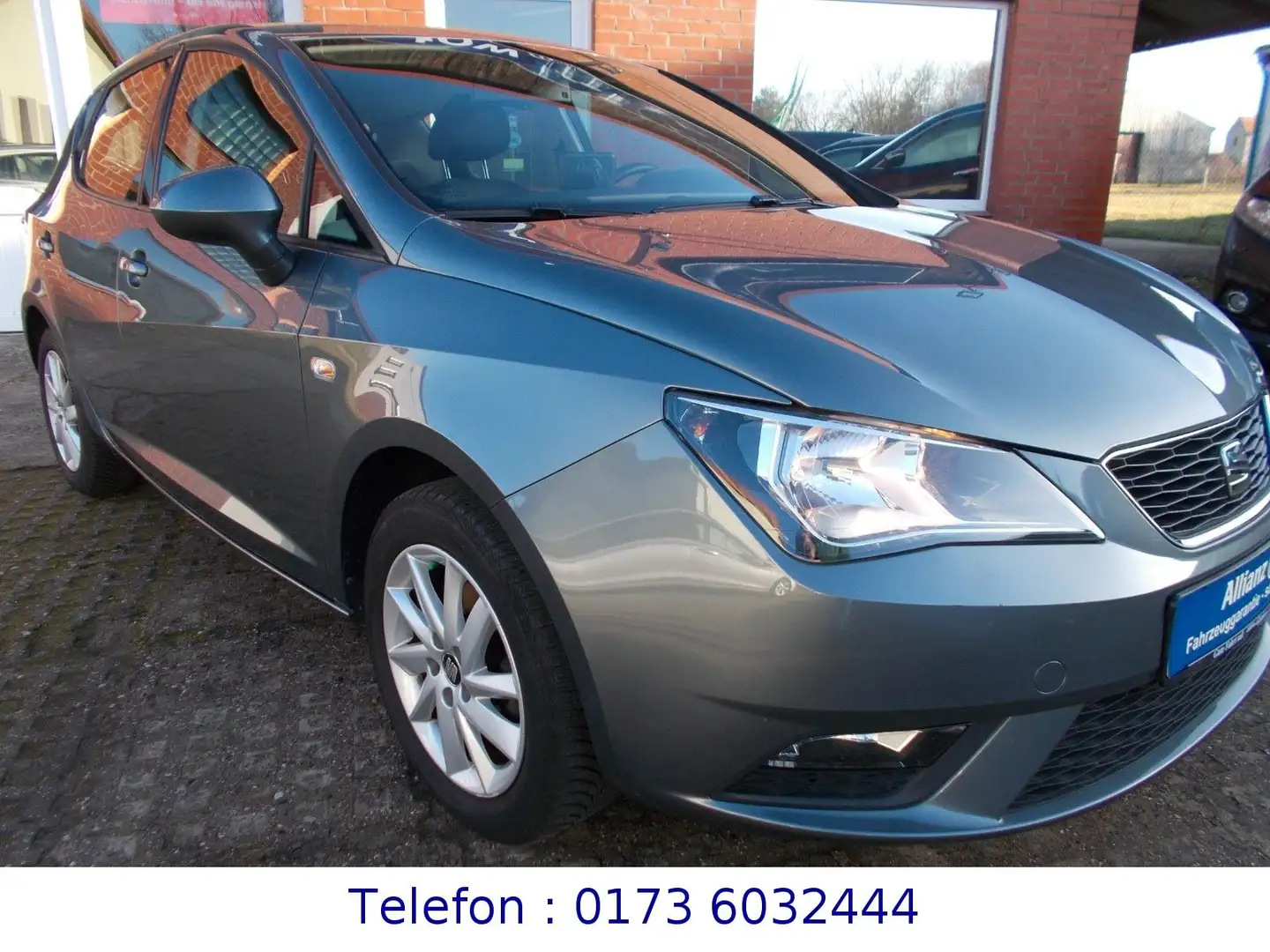 SEAT Ibiza 1.2 TSI  Style Gris - 2