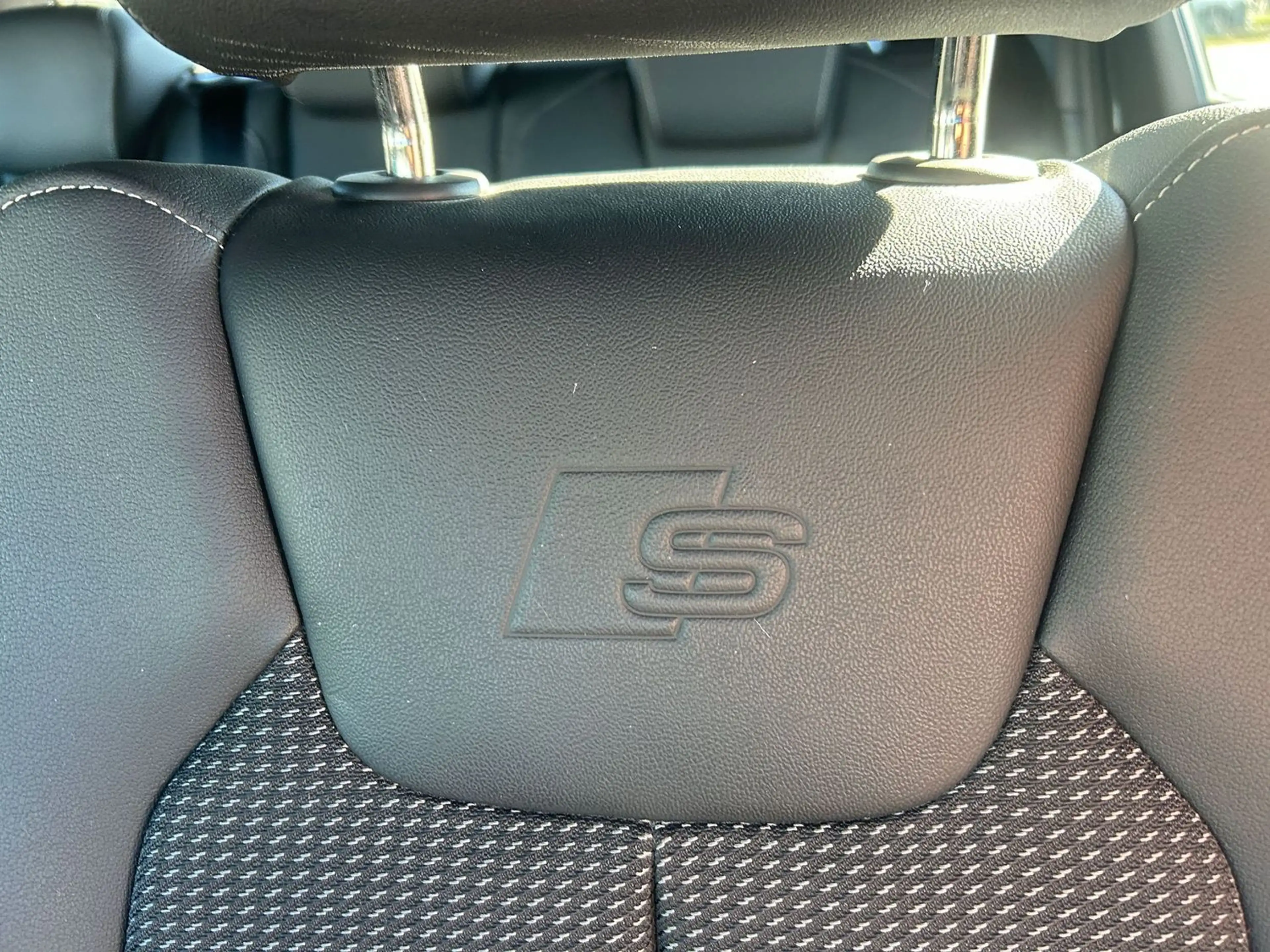 Audi A1 30 TFSI S line S-Tronic 81kW *PDC*LED*CARPLAY* — photo 10