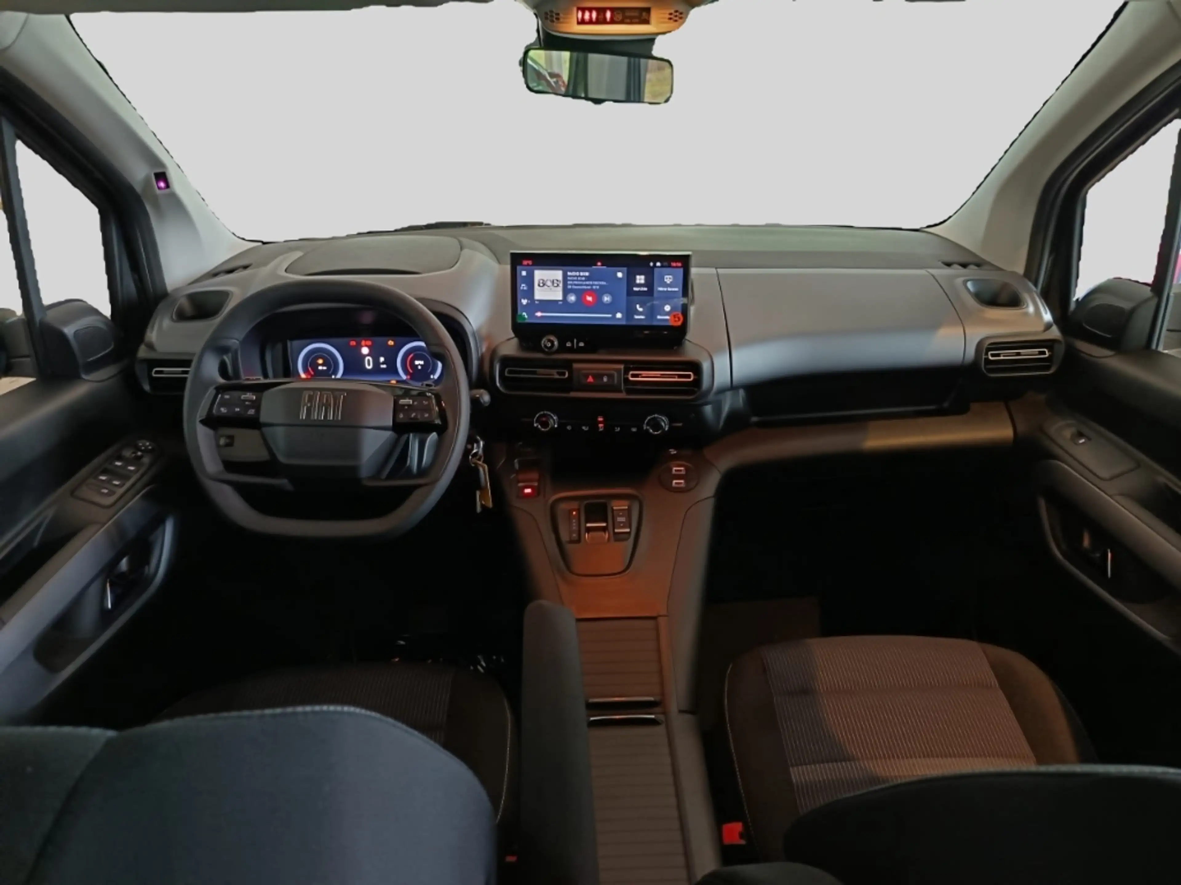 Fiat Qubo L ICON 7-Sitzer Tempomat LED Freisprech El. Parkbr — photo 15