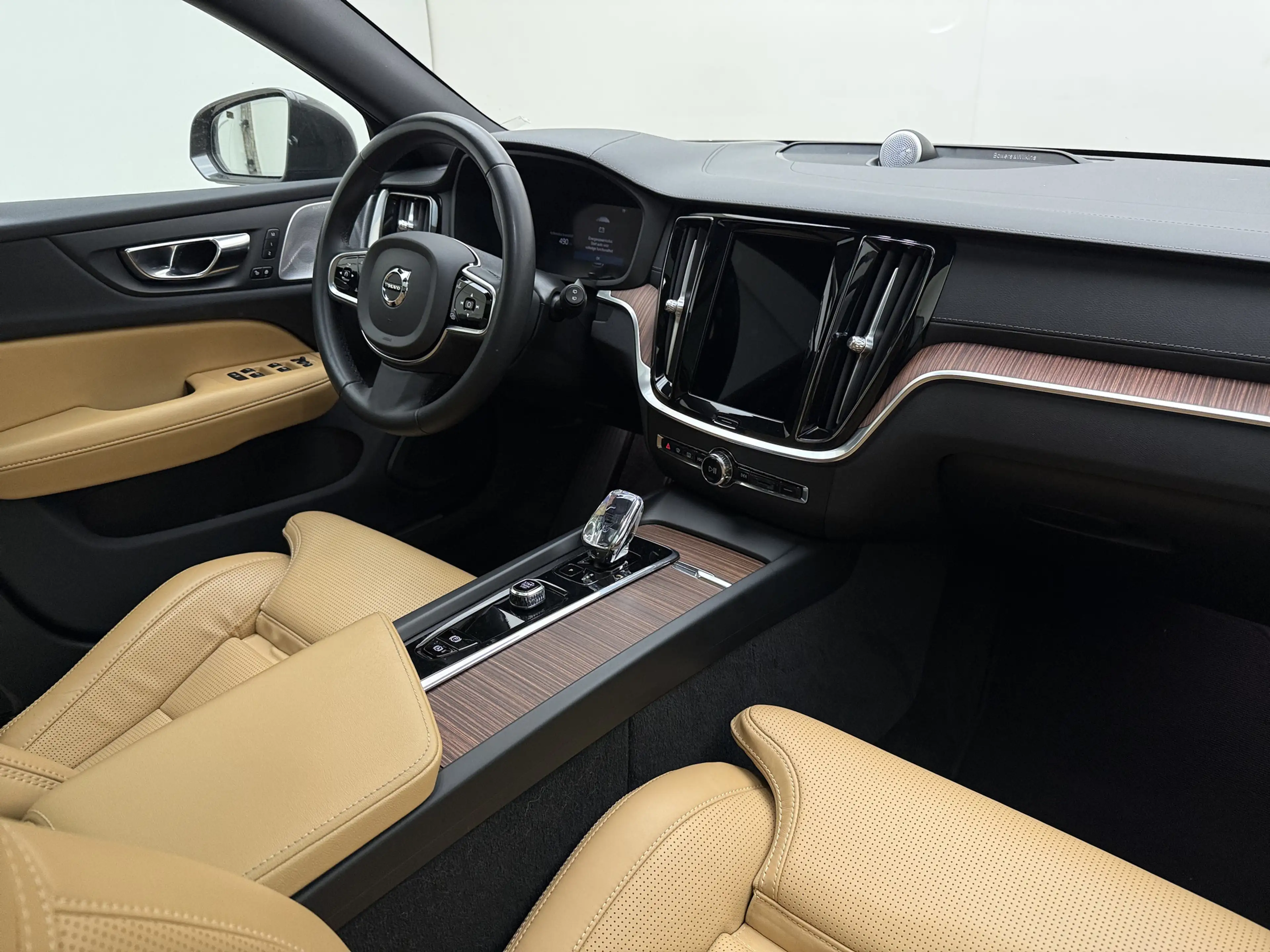 Volvo V60 Cross Country B5 AWD Pro | Geventileerde voorstoelen | Bowers en — photo 14