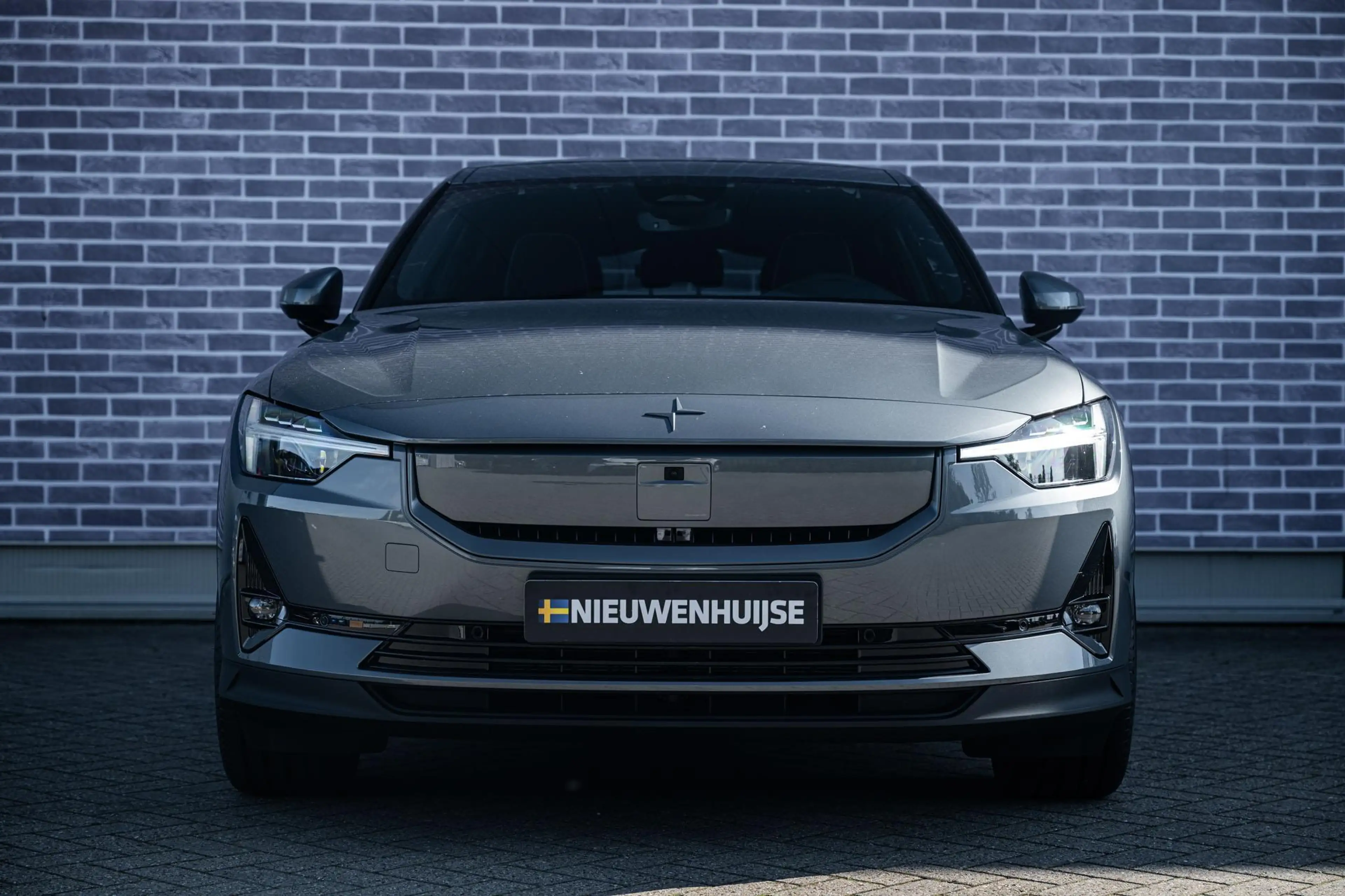 Polestar 2 Long Range Single Motor Prime 82 kWh | Pilot assis — photo 9