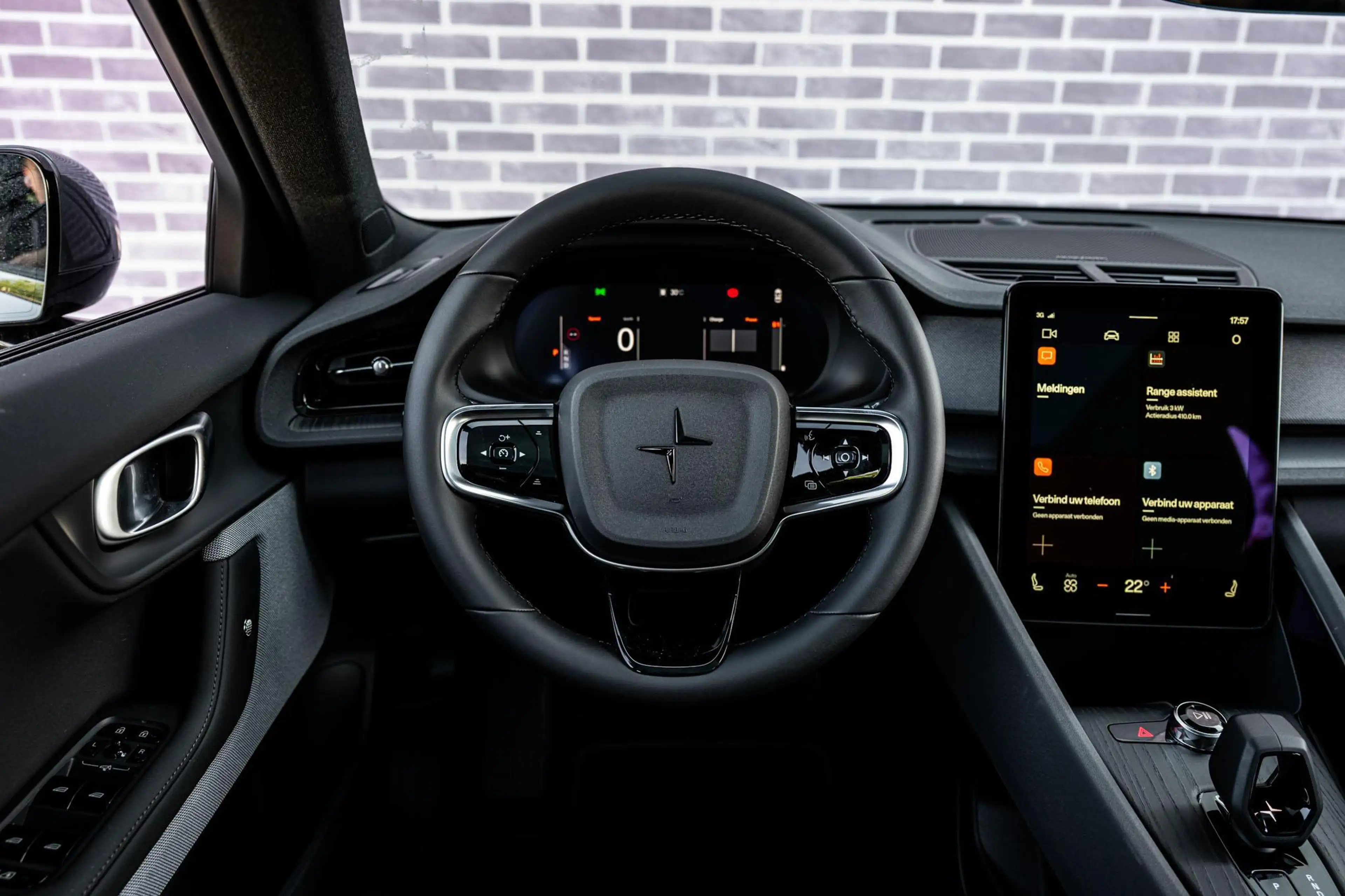 Polestar 2 Long Range Single Motor Prime 82 kWh | Pilot assis — photo 3
