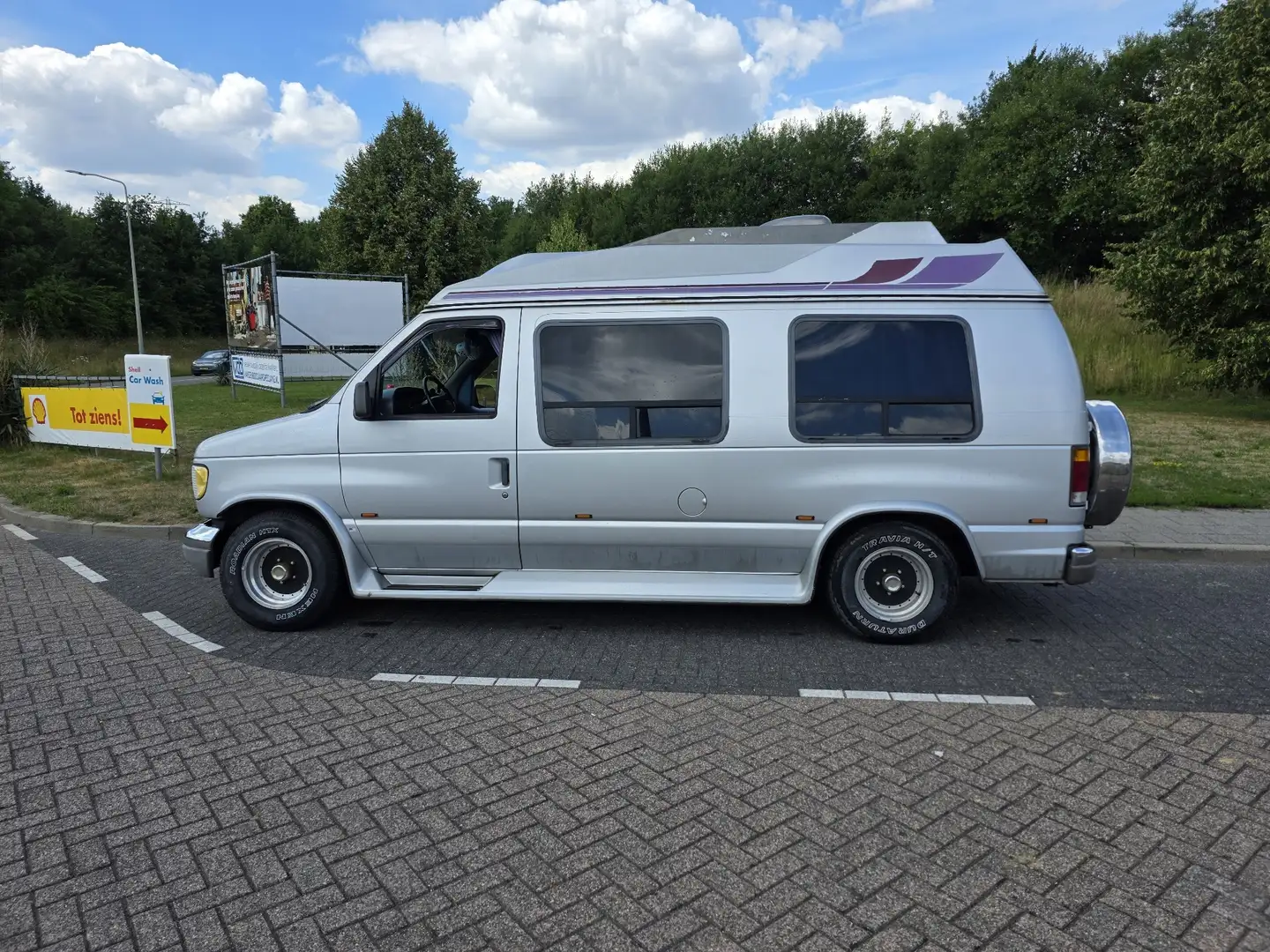Ford econoline mark 3 Серый - 2