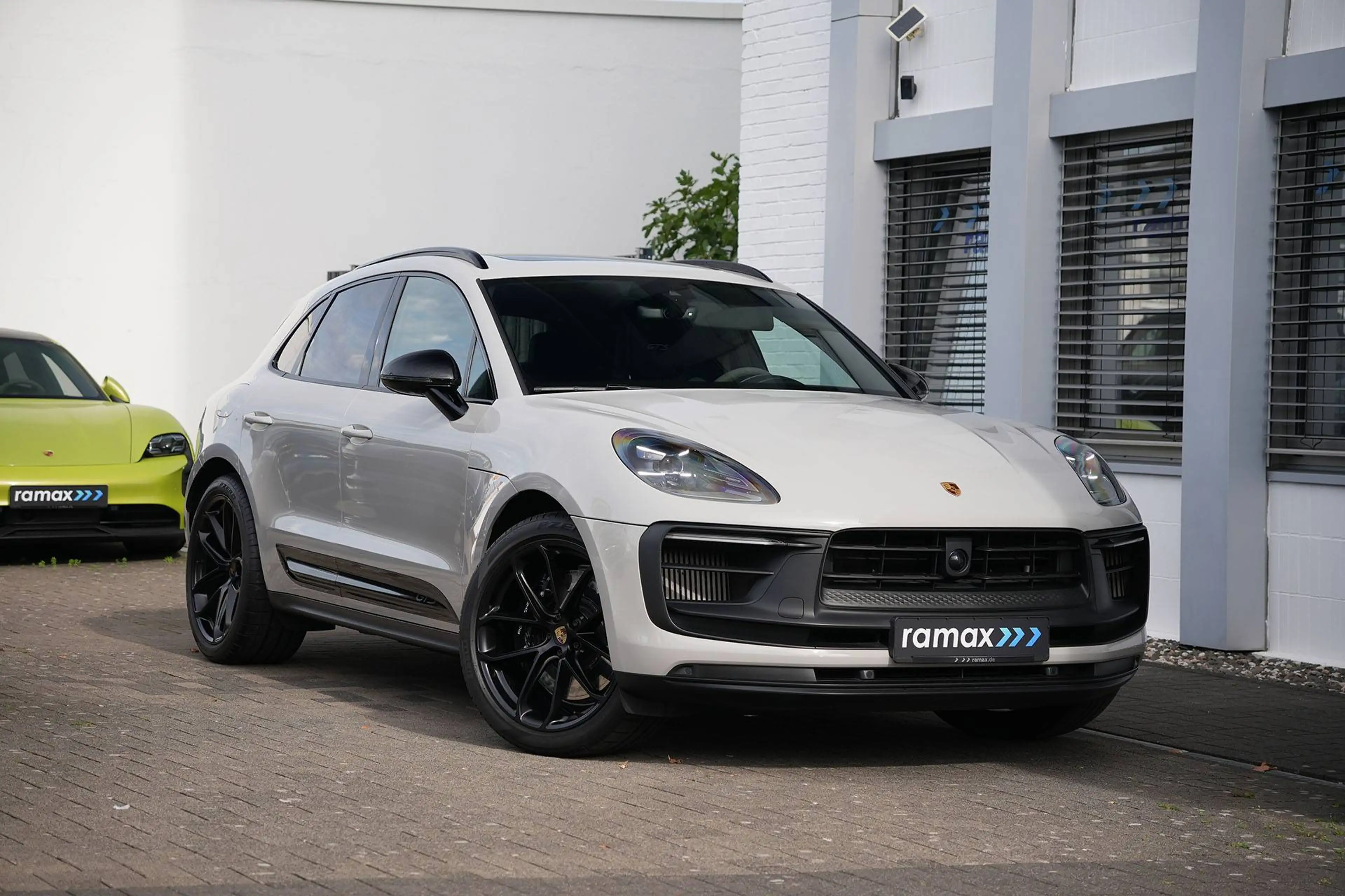Porsche Macan Macan GTS MY24-KREIDE-ACC-LUFTF.-PANO-CARBON-BOSE-21"GT