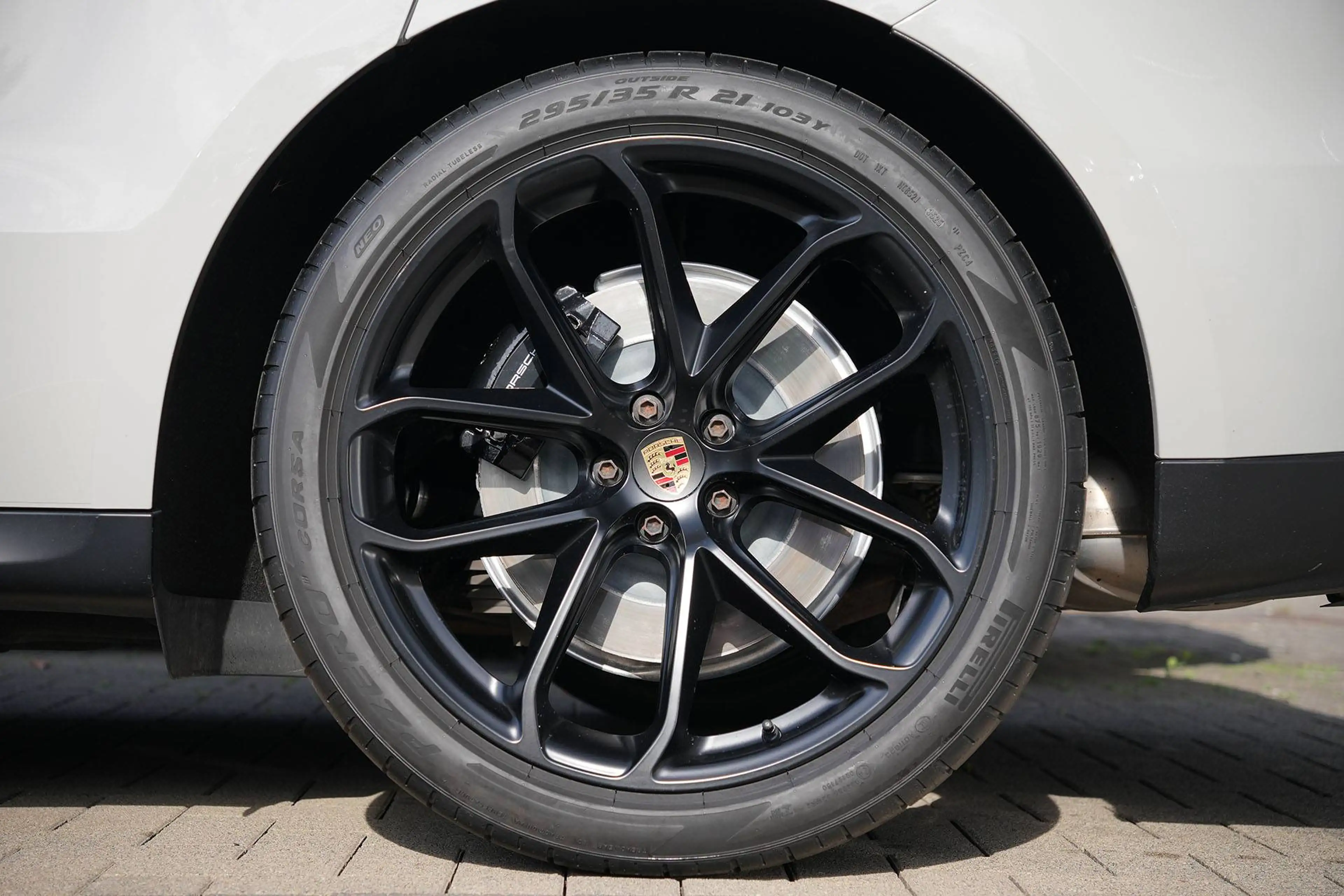 Porsche Macan Macan GTS MY24-KREIDE-ACC-LUFTF.-PANO-CARBON-BOSE-21"GT — photo 15