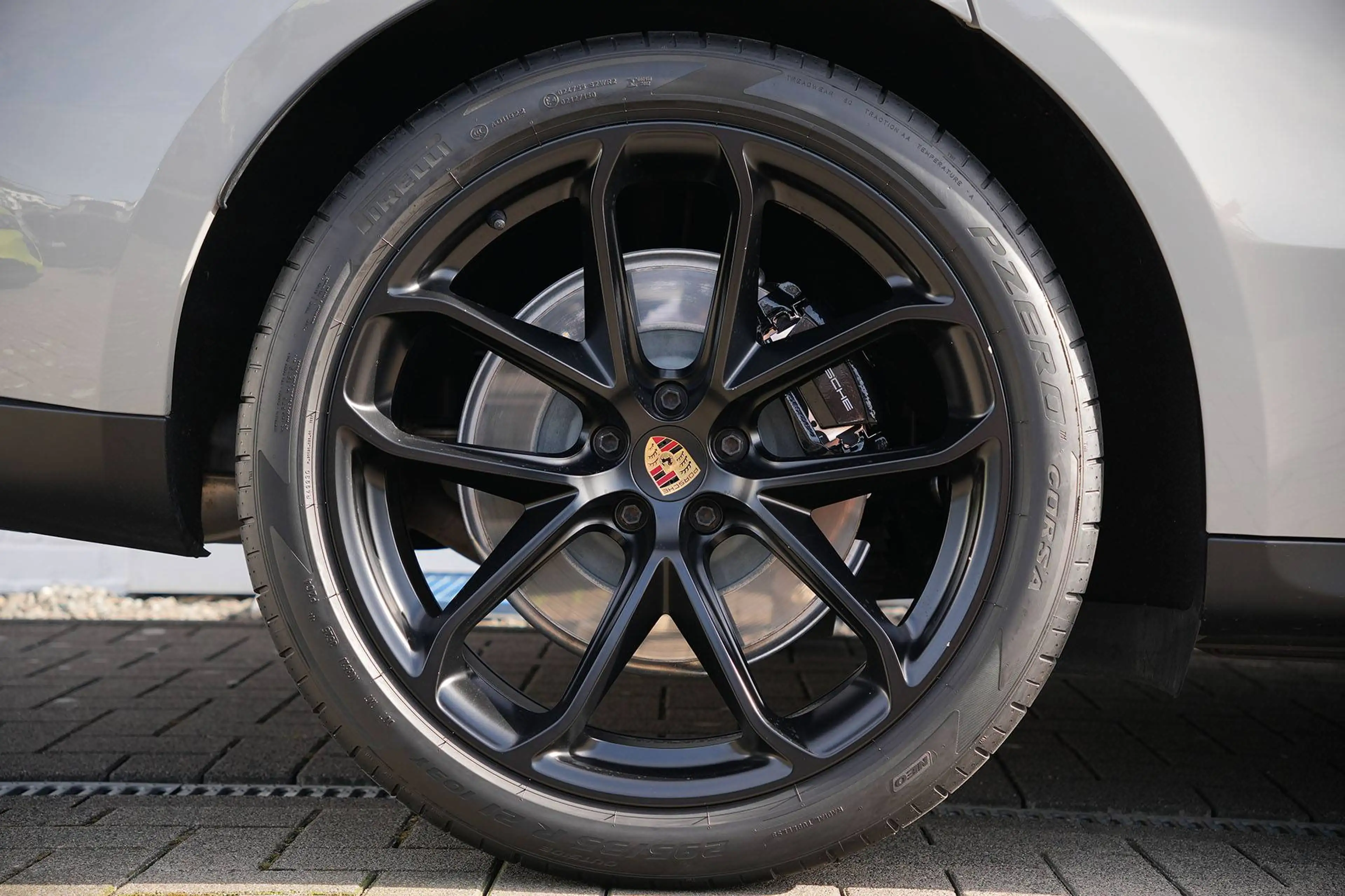 Porsche Macan Macan GTS MY24-KREIDE-ACC-LUFTF.-PANO-CARBON-BOSE-21"GT — photo 12