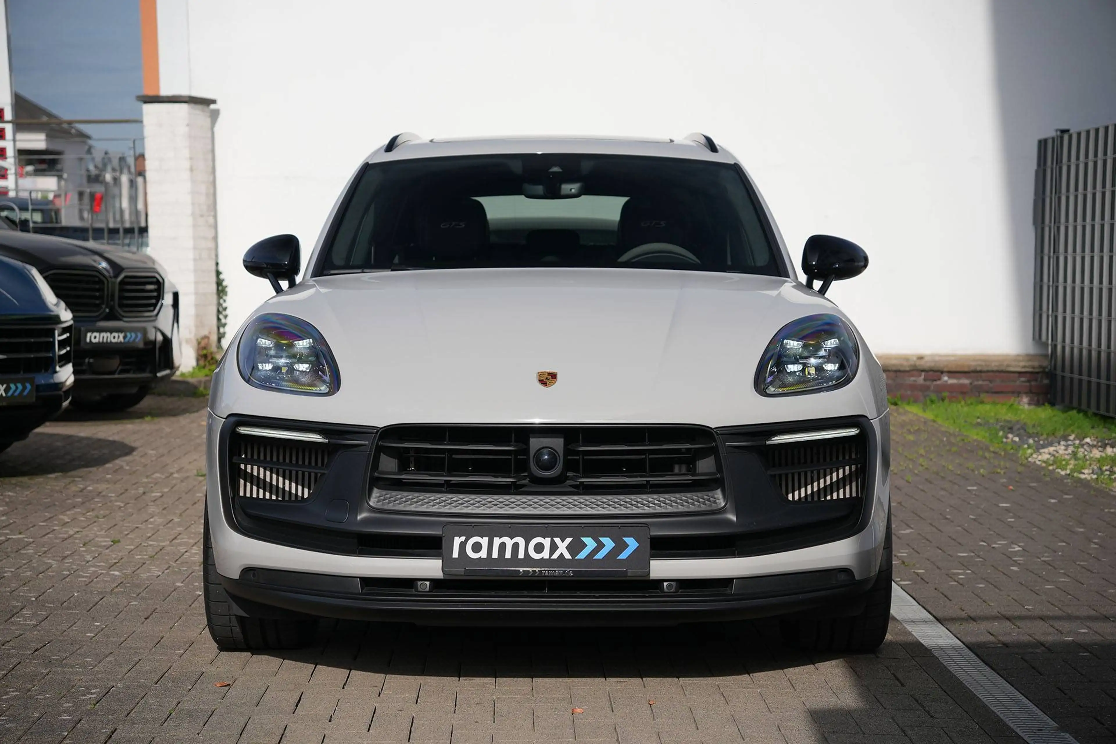 Porsche Macan Macan GTS MY24-KREIDE-ACC-LUFTF.-PANO-CARBON-BOSE-21"GT — photo 2