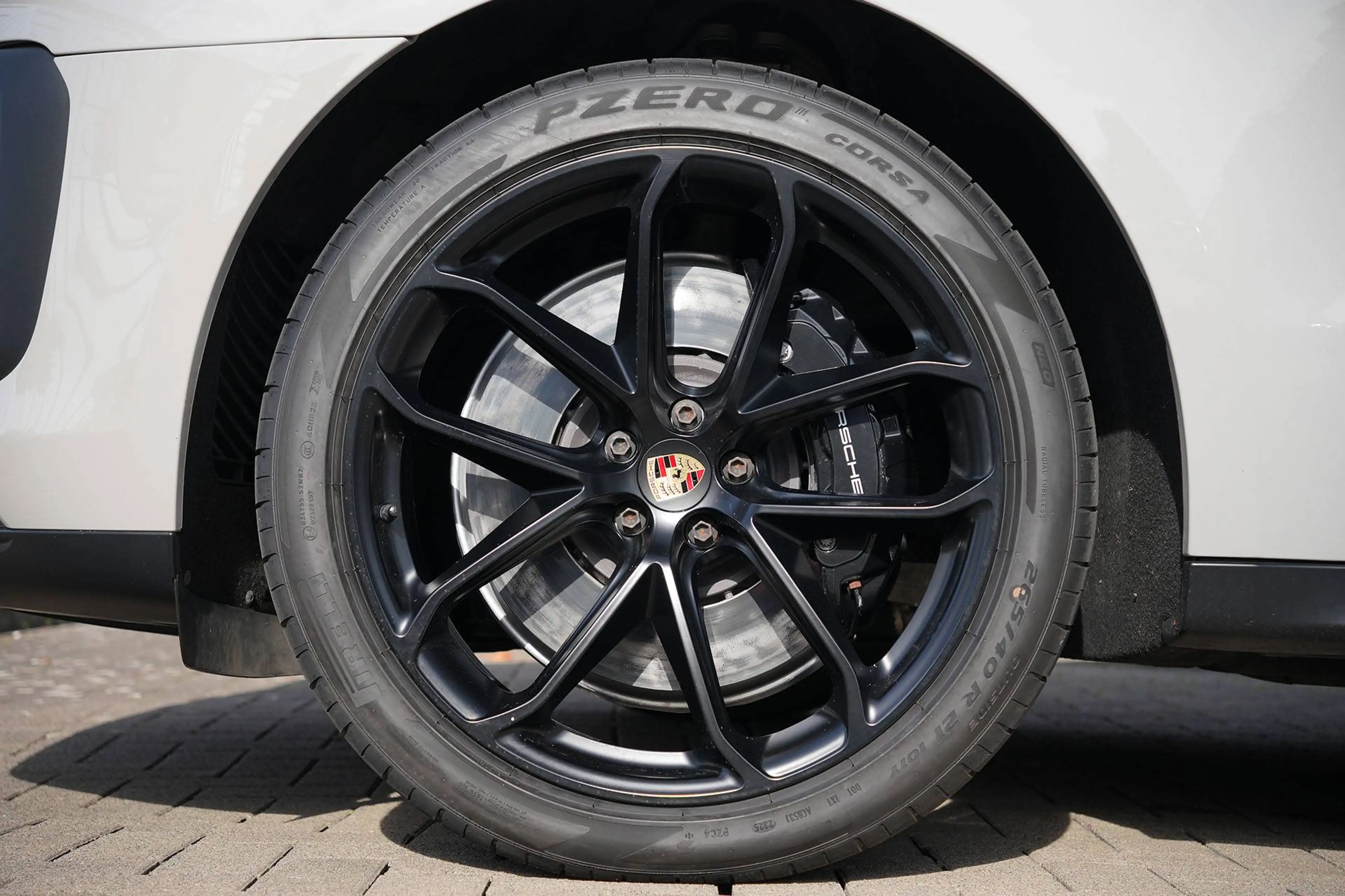 Porsche Macan Macan GTS MY24-KREIDE-ACC-LUFTF.-PANO-CARBON-BOSE-21"GT — photo 14