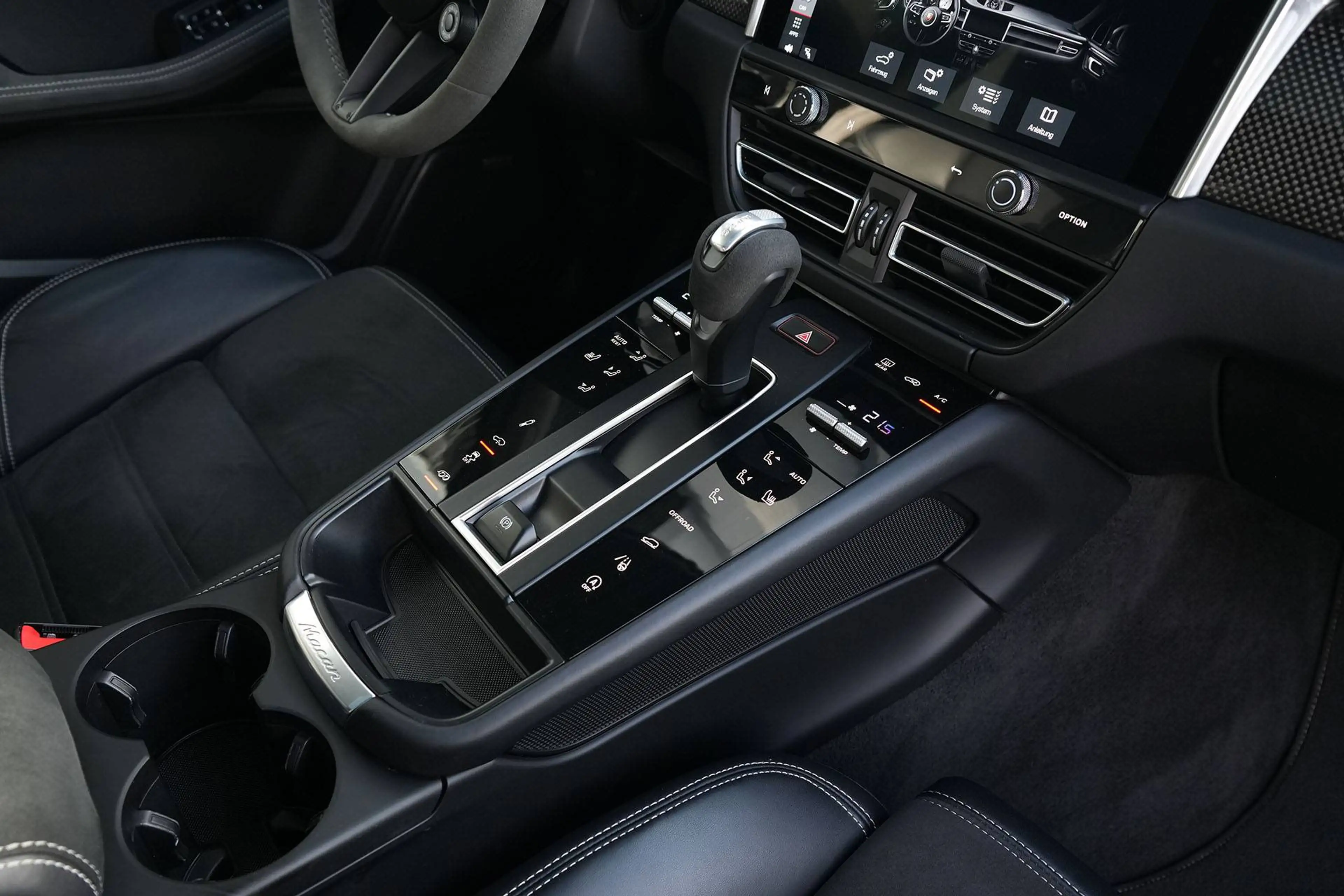 Porsche Macan Macan GTS MY24-KREIDE-ACC-LUFTF.-PANO-CARBON-BOSE-21"GT — photo 26