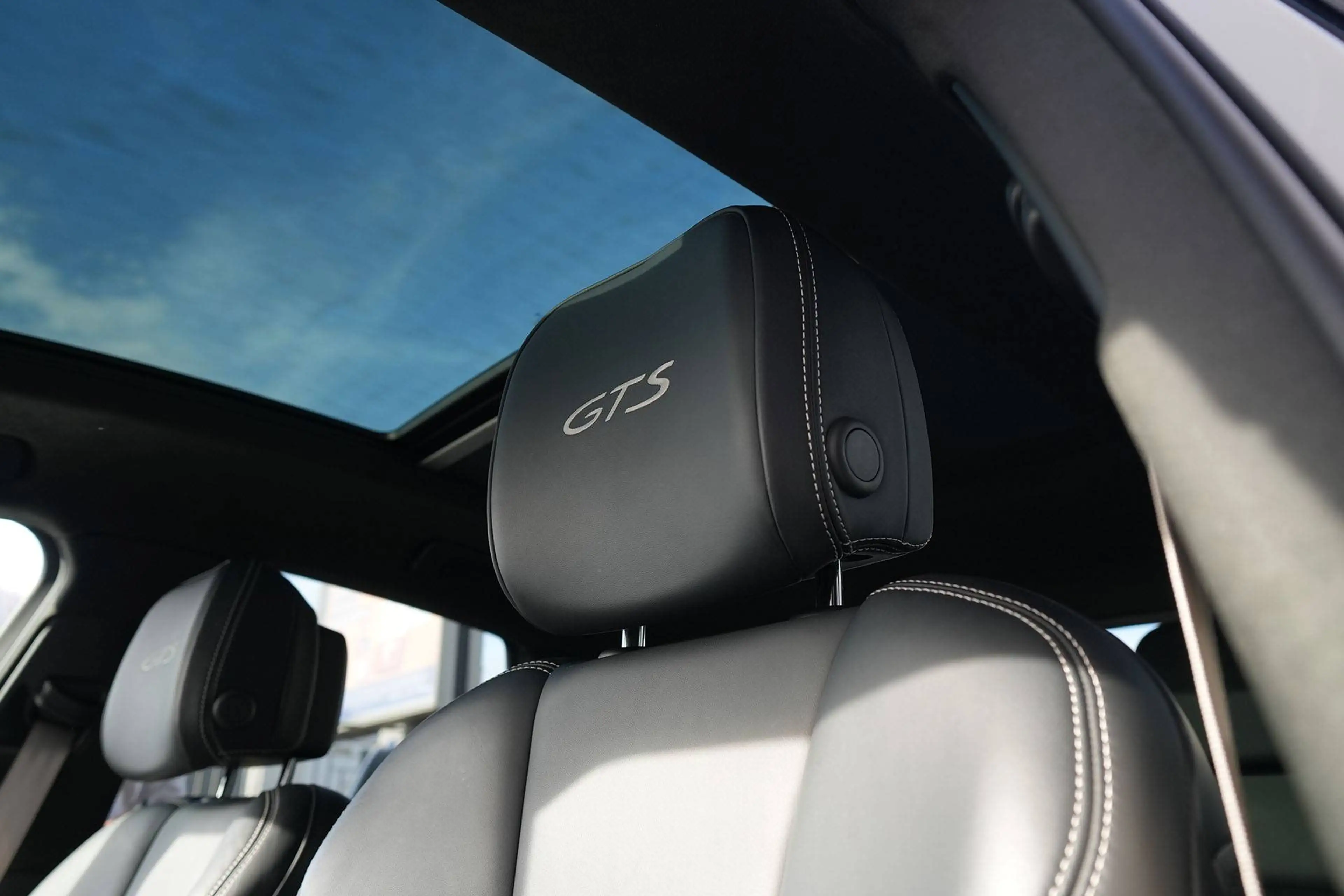 Porsche Macan Macan GTS MY24-KREIDE-ACC-LUFTF.-PANO-CARBON-BOSE-21"GT — photo 23