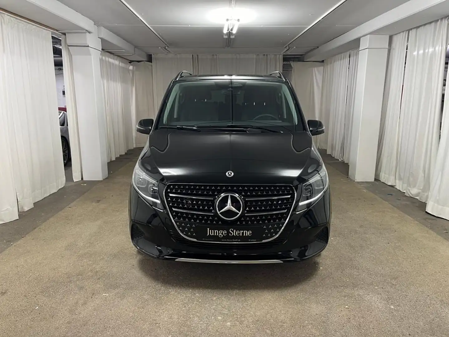 Mercedes-Benz V 250 d neues Modell Avantg.Distr.AHK2,5 T NAVI Noir - 2