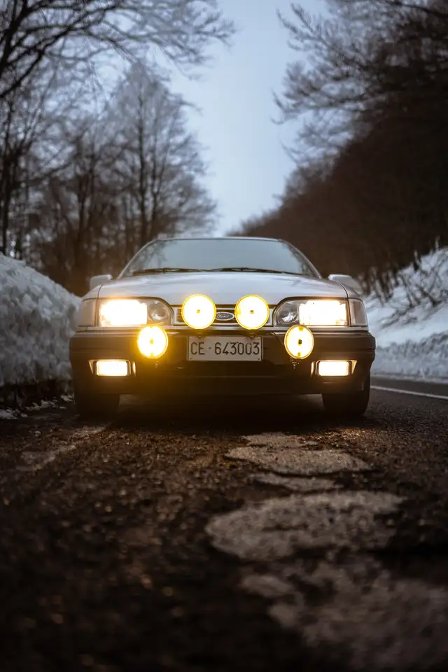 Ford Sierra 4p 2.0i twin cam Ghia, foto 5