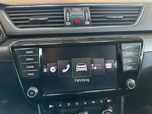 Skoda Superb view 12