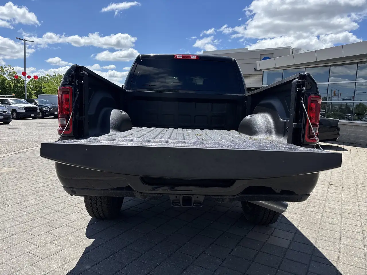 RAM 2500 снимка RAM 2500