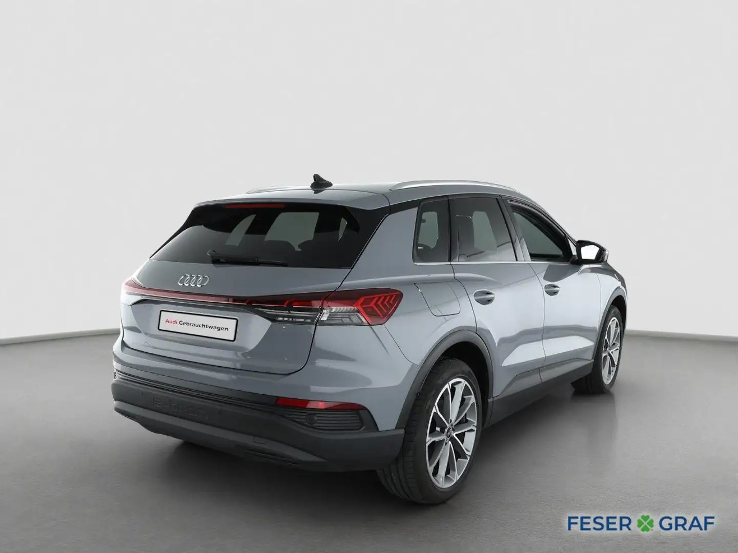 Audi Q4 e-tron 45 e-tron /LED/AHK/PDC+/Sportsitze/20" Grau - 2
