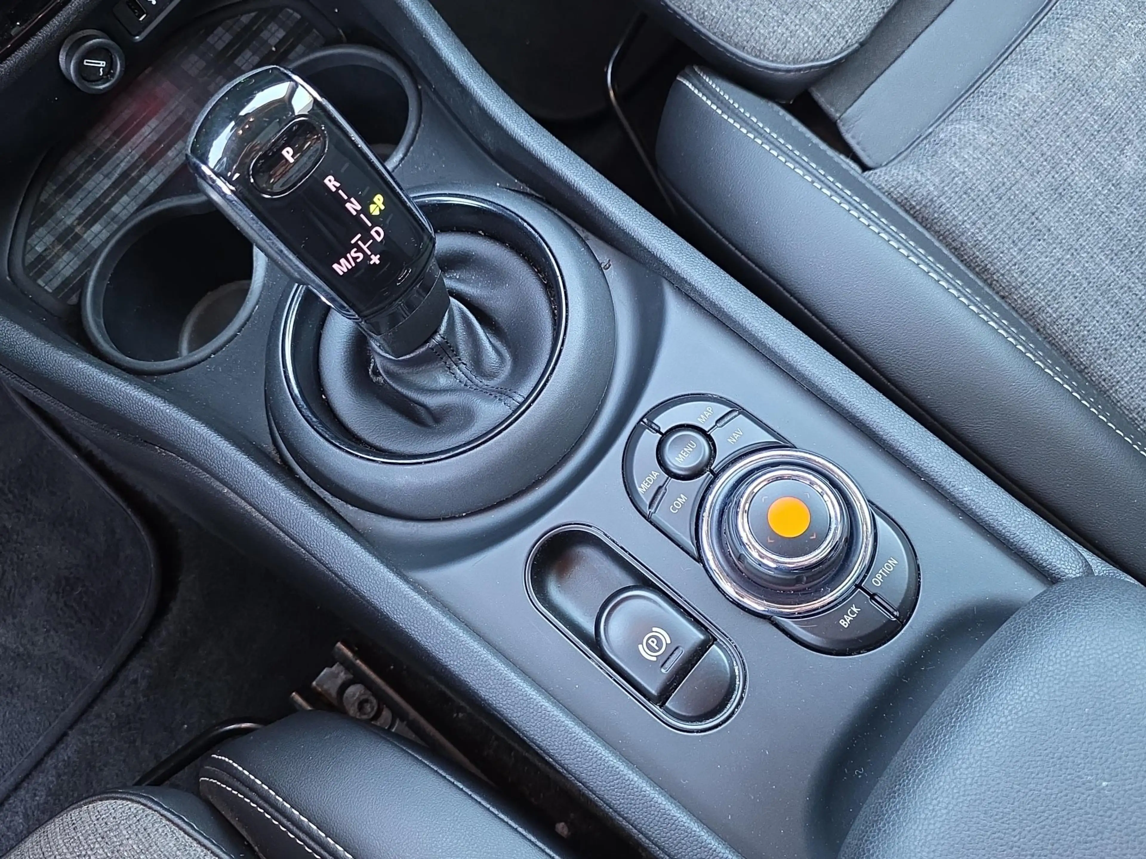MINI Cooper Clubman Mini 1.5 Chili /Apple Carplay & Android/Schuif-kan — photo 25