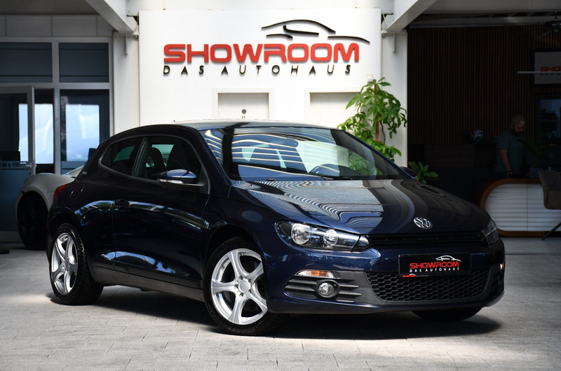 Volkswagen Scirocco 1.4 TSI Team Schalter Nachtblau 2.Hand — photo 2