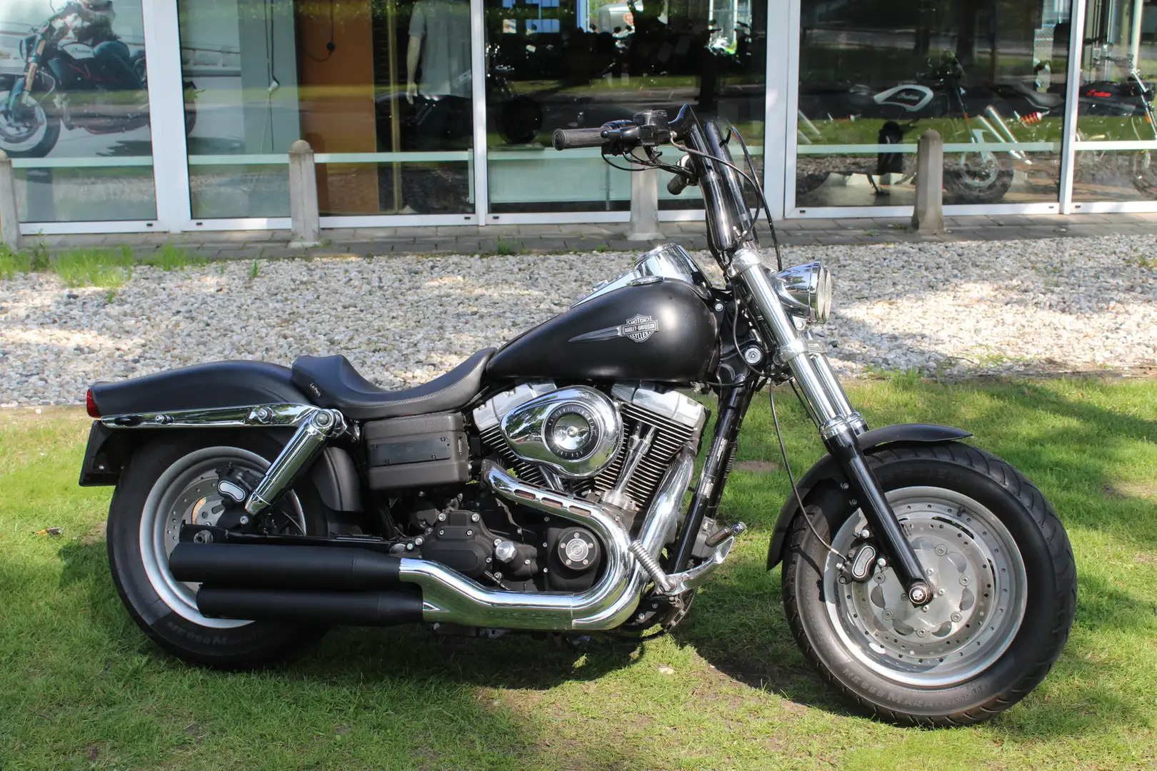 Harley-Davidson Fat Bob FXD-F Siyah - 2