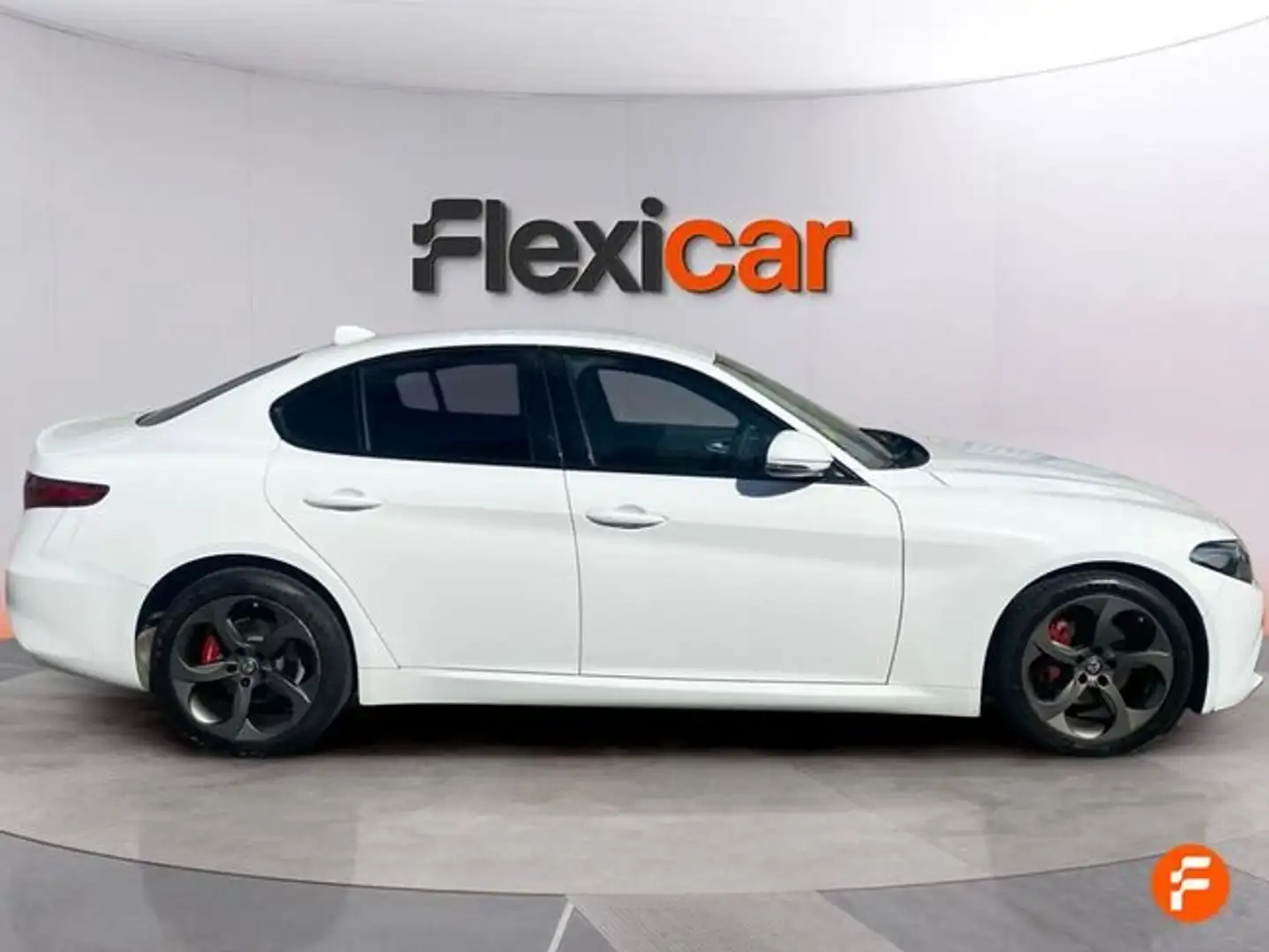 Alfa Romeo Giulia 2.2 Diesel Executive 160 Blanco - 2