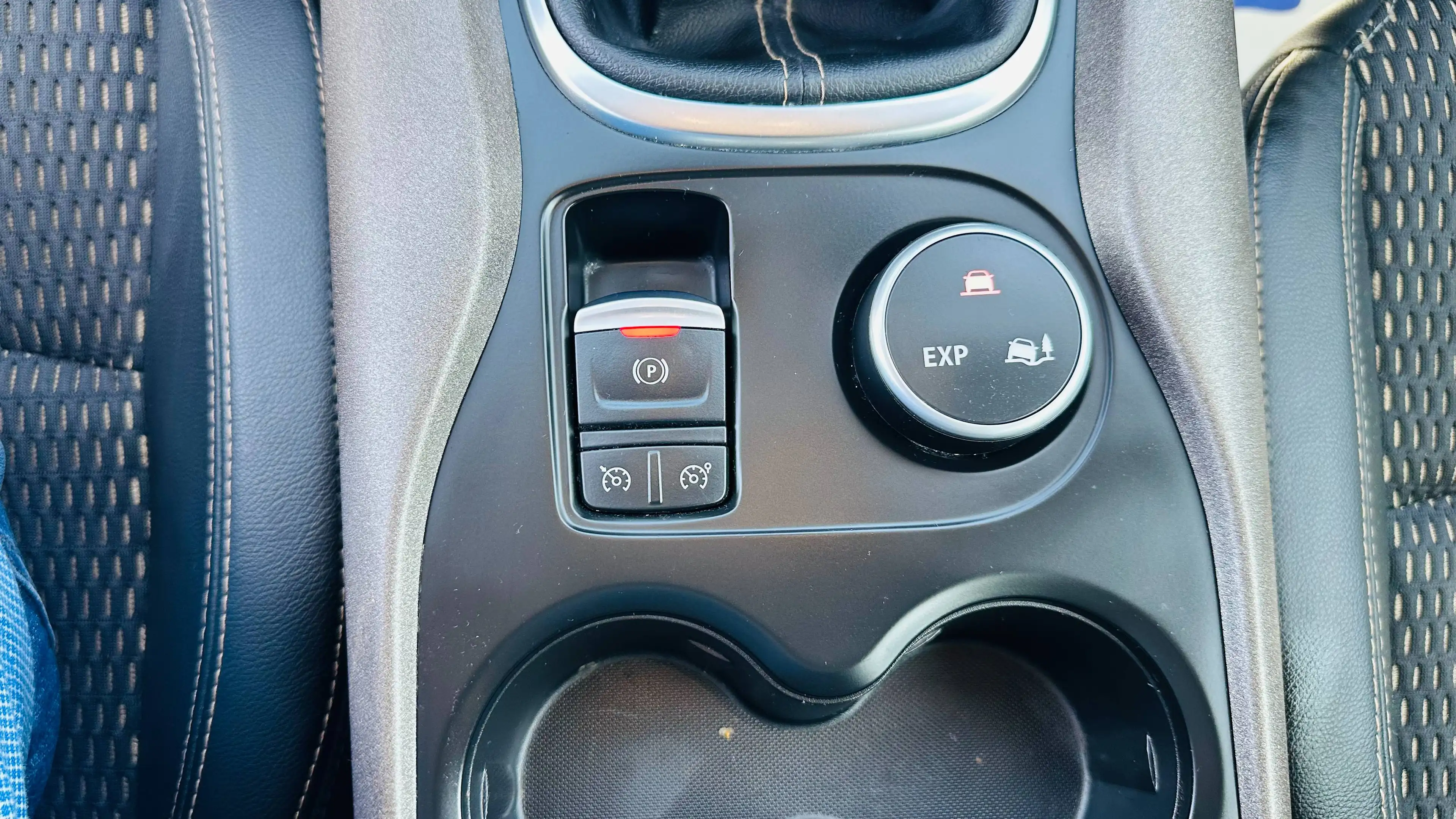 Renault Kadjar XMOD 2.HAND NAVI KLIMA T.LEDER EURO 6 SITZHEIZUNG — photo 15