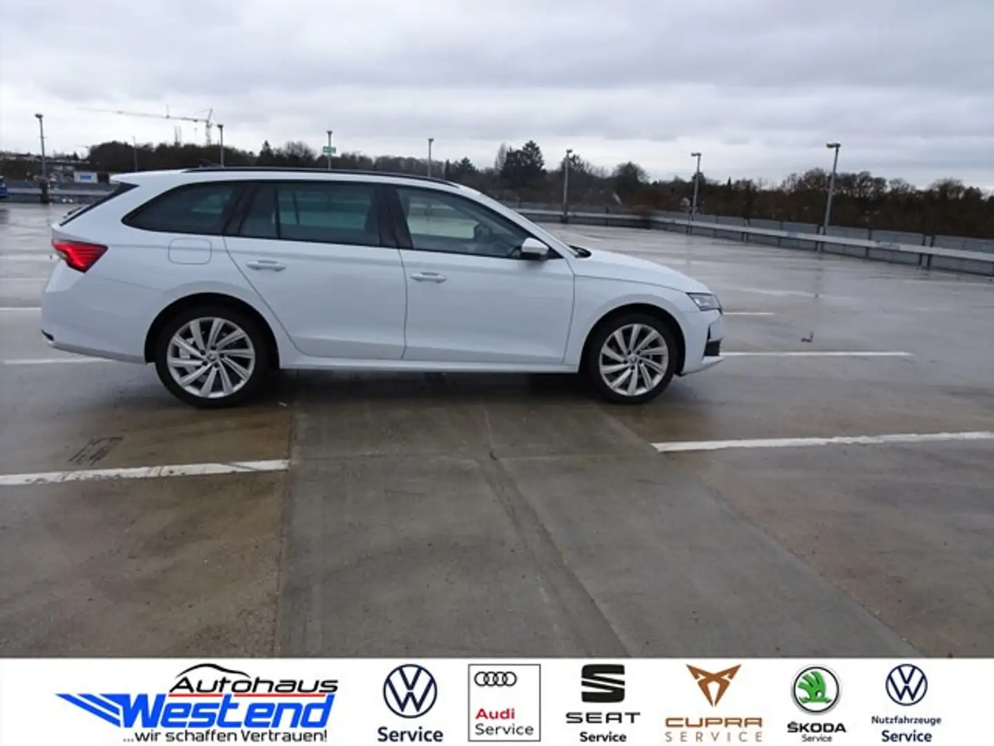 Skoda Octavia Combi Selection 2.0l TDI 110kW DSG LED Klima Weiß - 2
