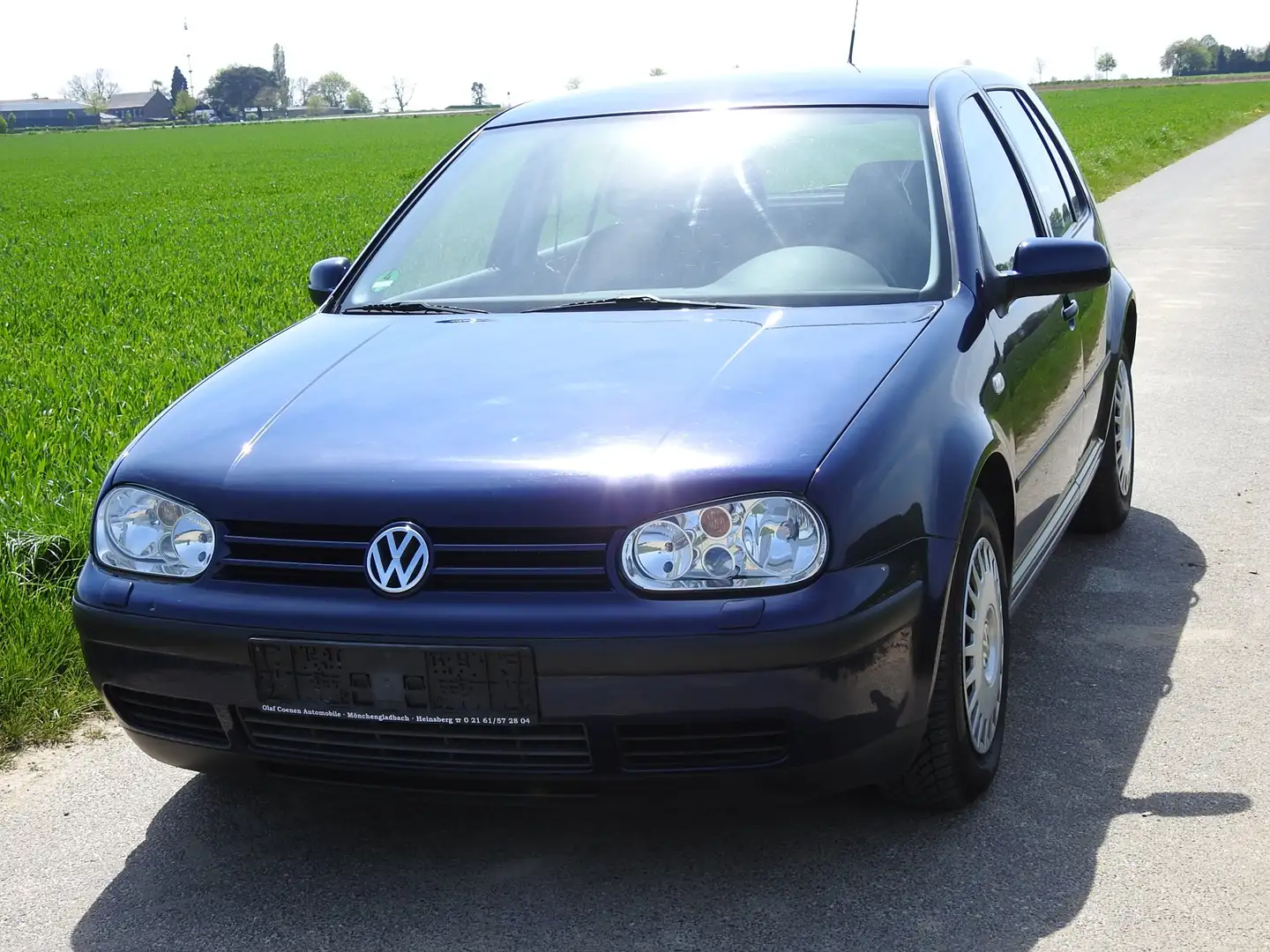 Volkswagen Golf VW.Golf .Automatik.Sitzheizung.Klima.1.Hand.115PS. Blau - 1