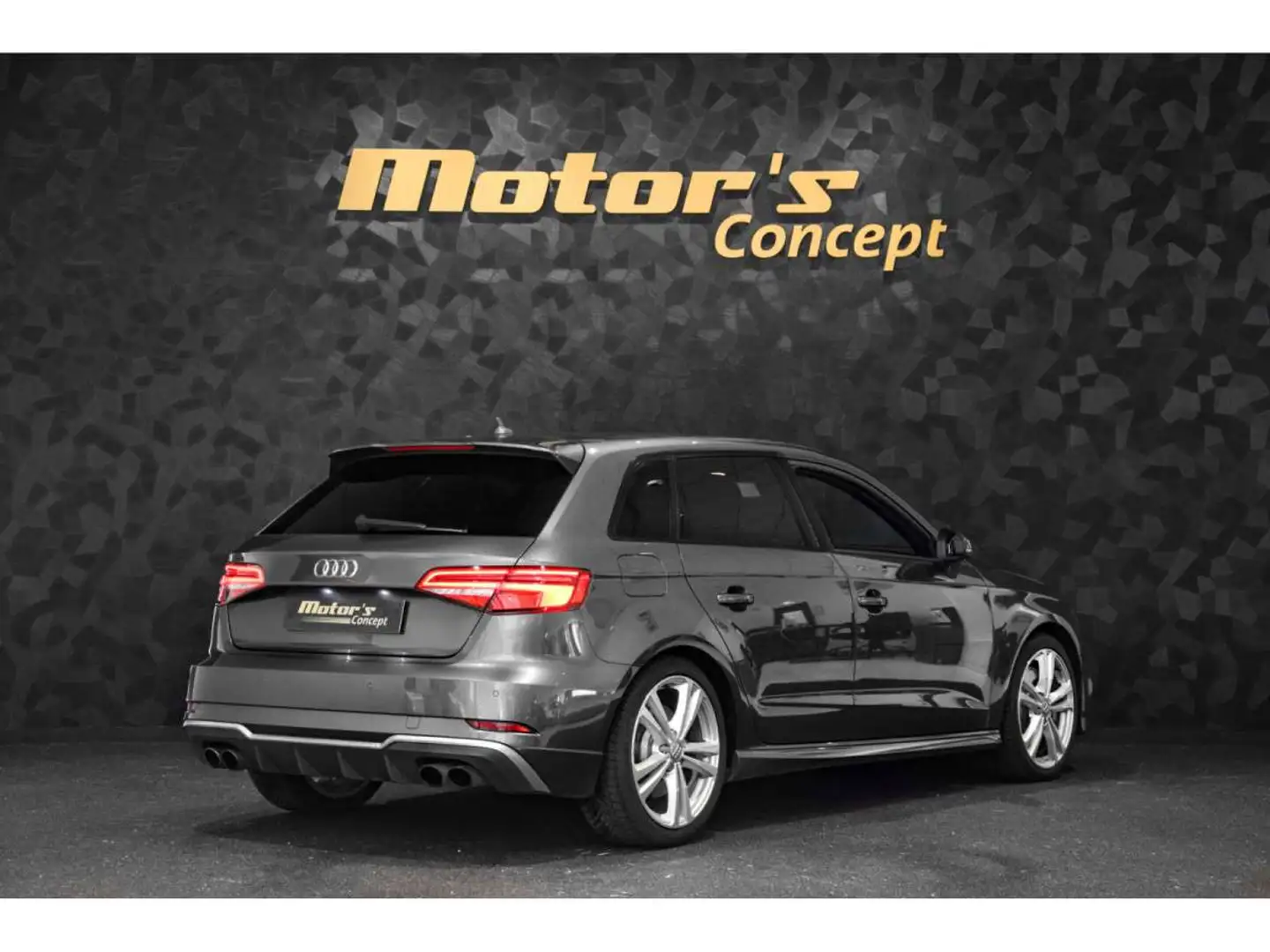 Audi S3 SportBack 2.0 Quattro Gris - 2