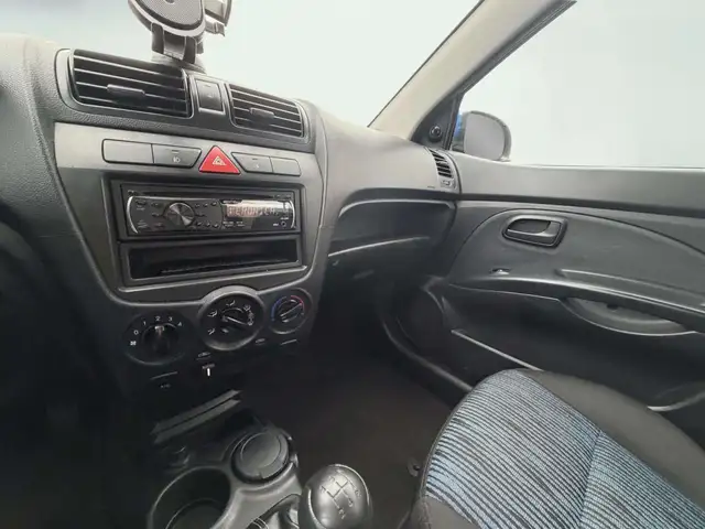 Kia Picanto view 13