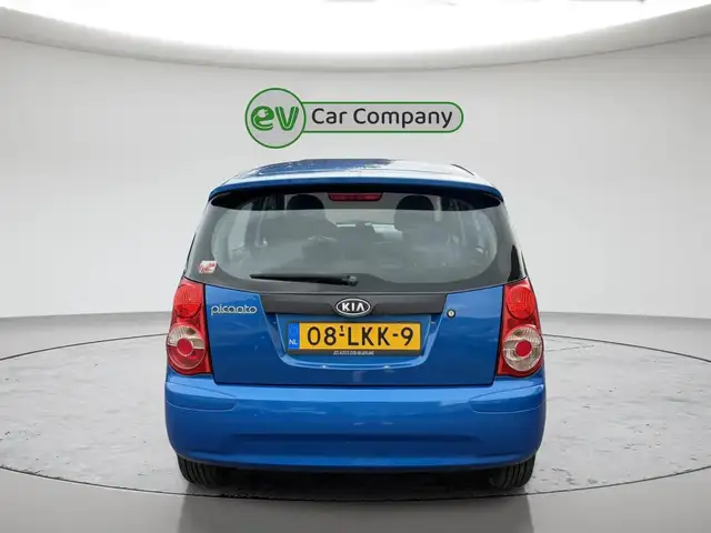 Kia Picanto view 9