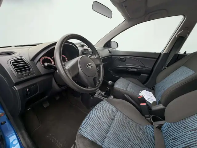 Kia Picanto view 5