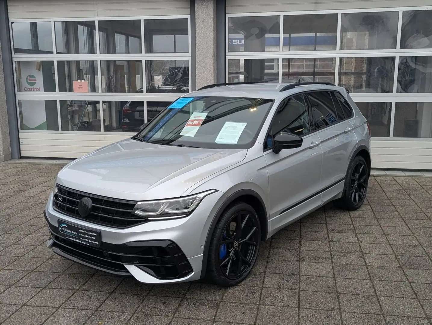 Volkswagen Tiguan R 4Motion*AHK*Blackstyle*Akrapovic*21Zoll Plateado - 2