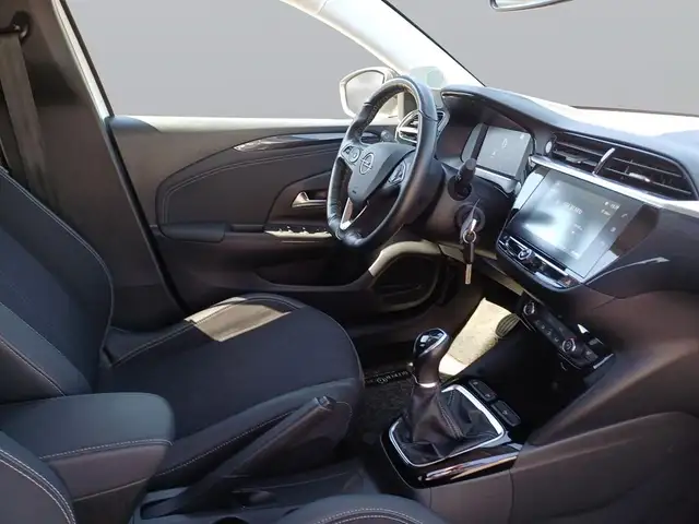 Opel Corsa view 11