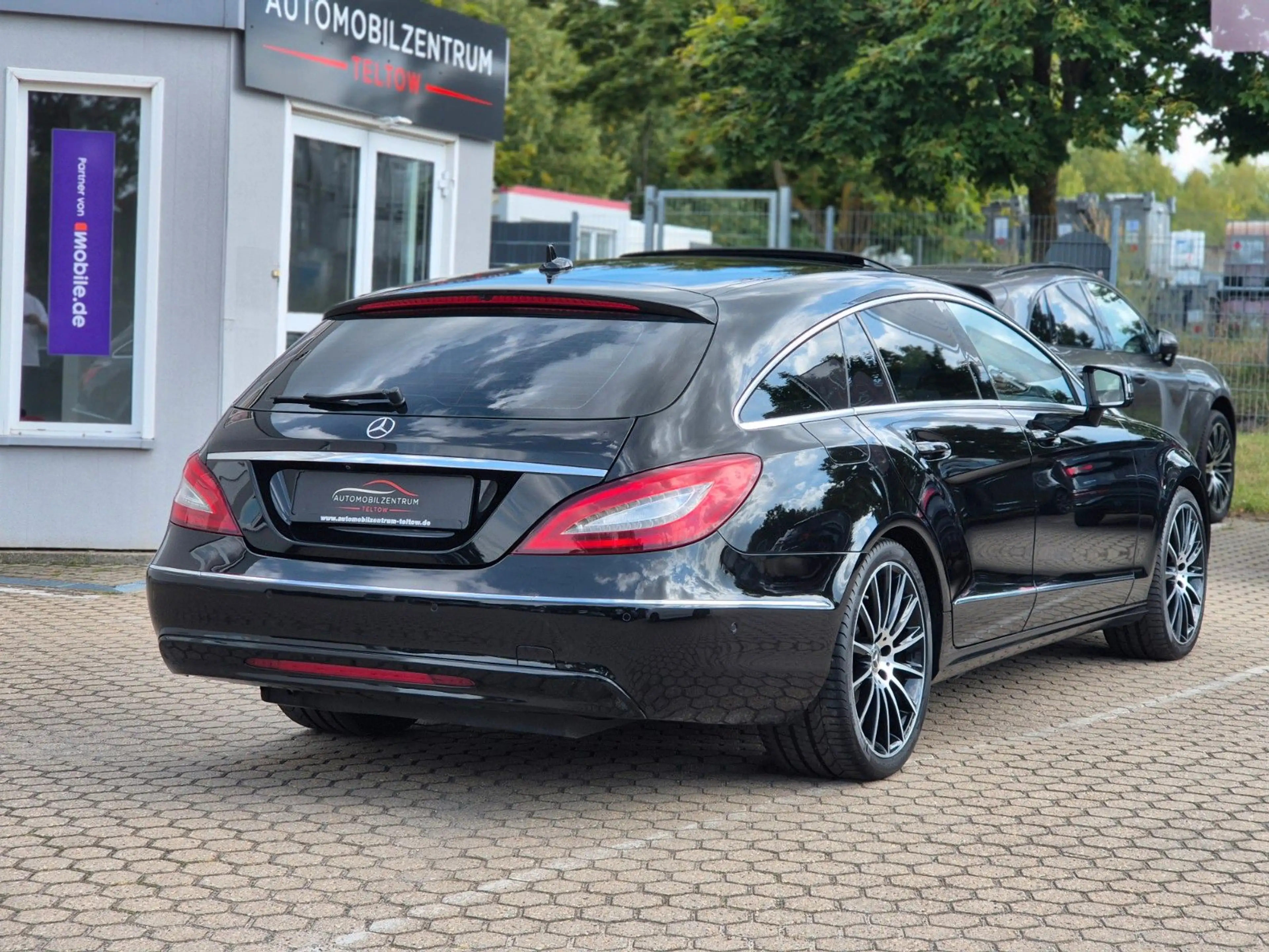 Mercedes-Benz CLS CLS 350d Shooting Brake Multibeam 19" AMG 360° — photo 8