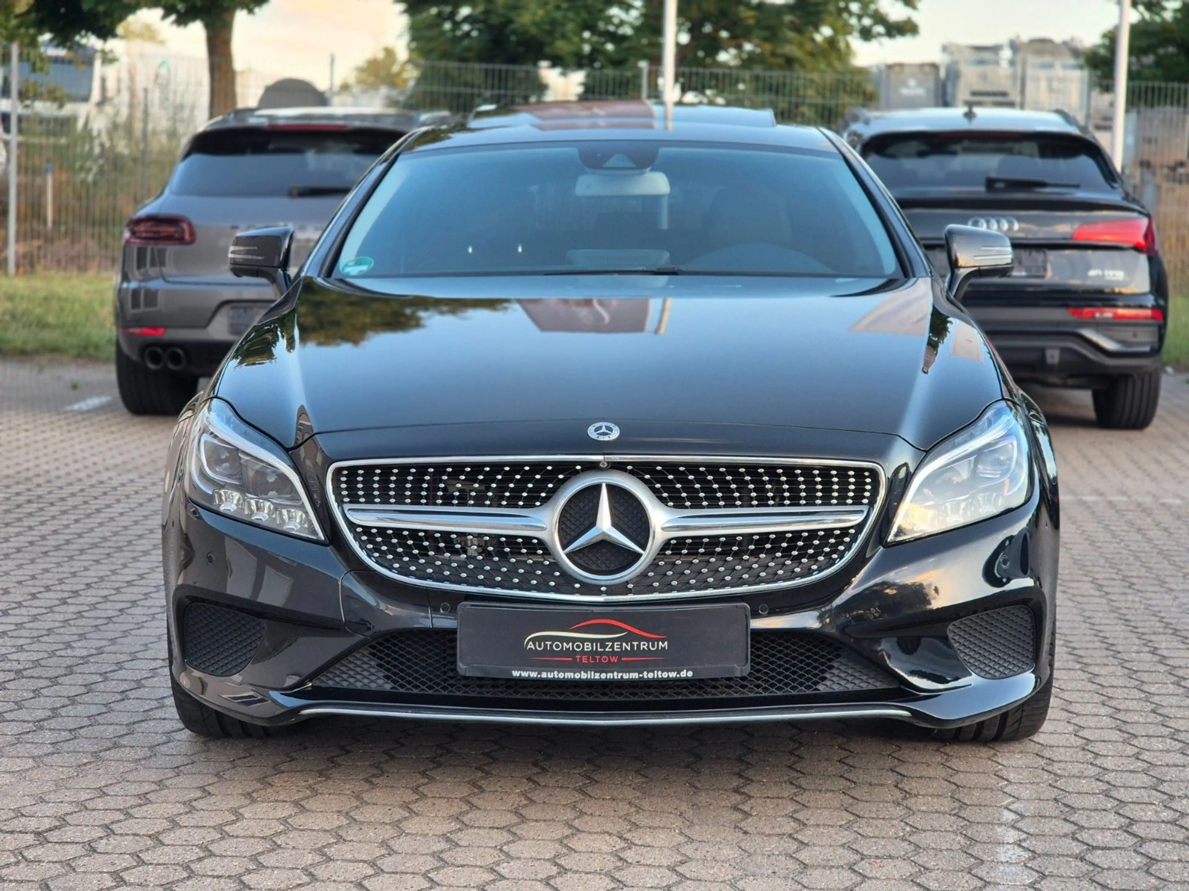 Mercedes-Benz CLS CLS 350d Shooting Brake Multibeam 19" AMG 360° — photo 3