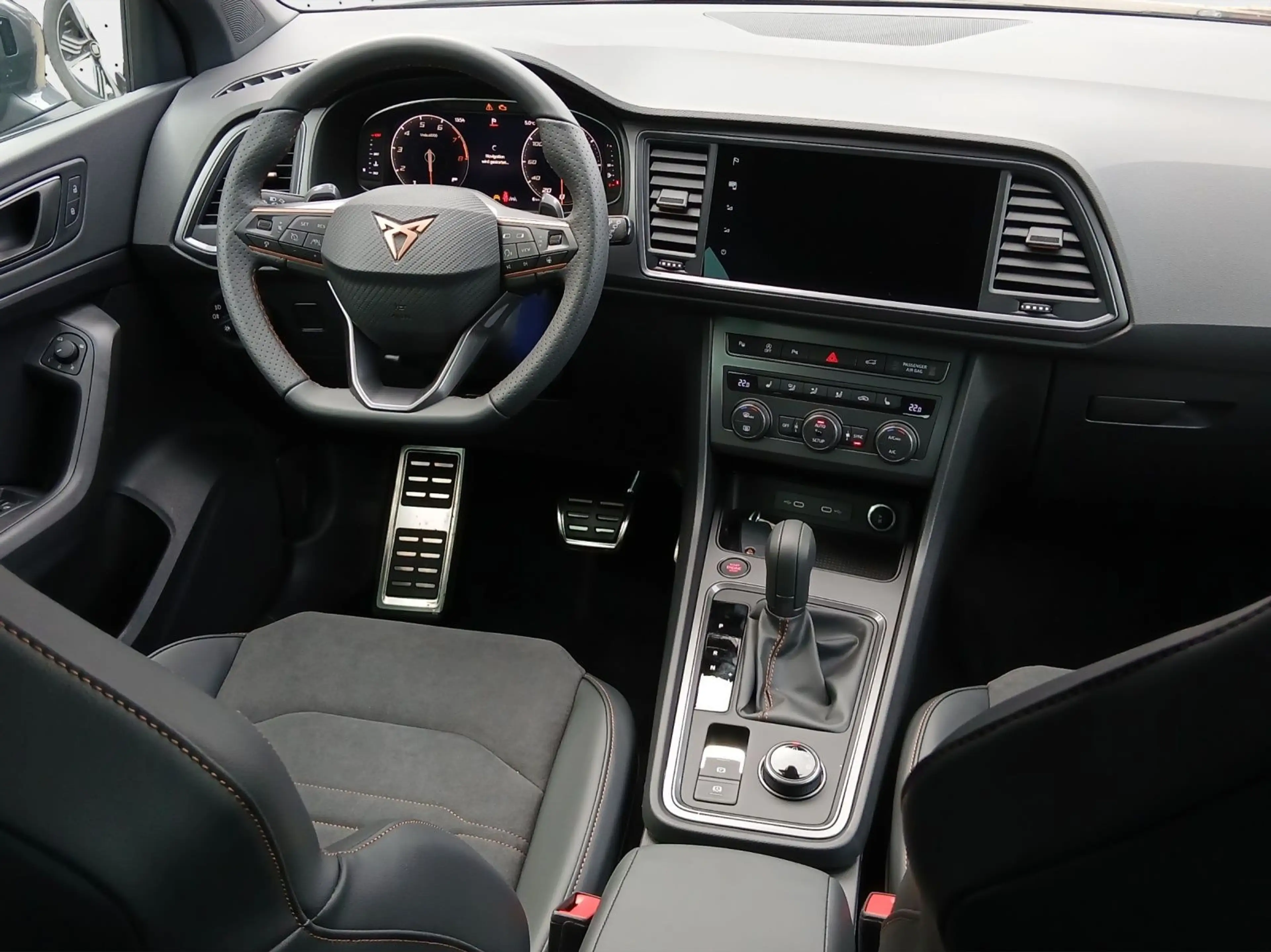 CUPRA Ateca 1.5 TSI 150PS *DSG*AHKvorber.*elektr.Heckk — photo 5