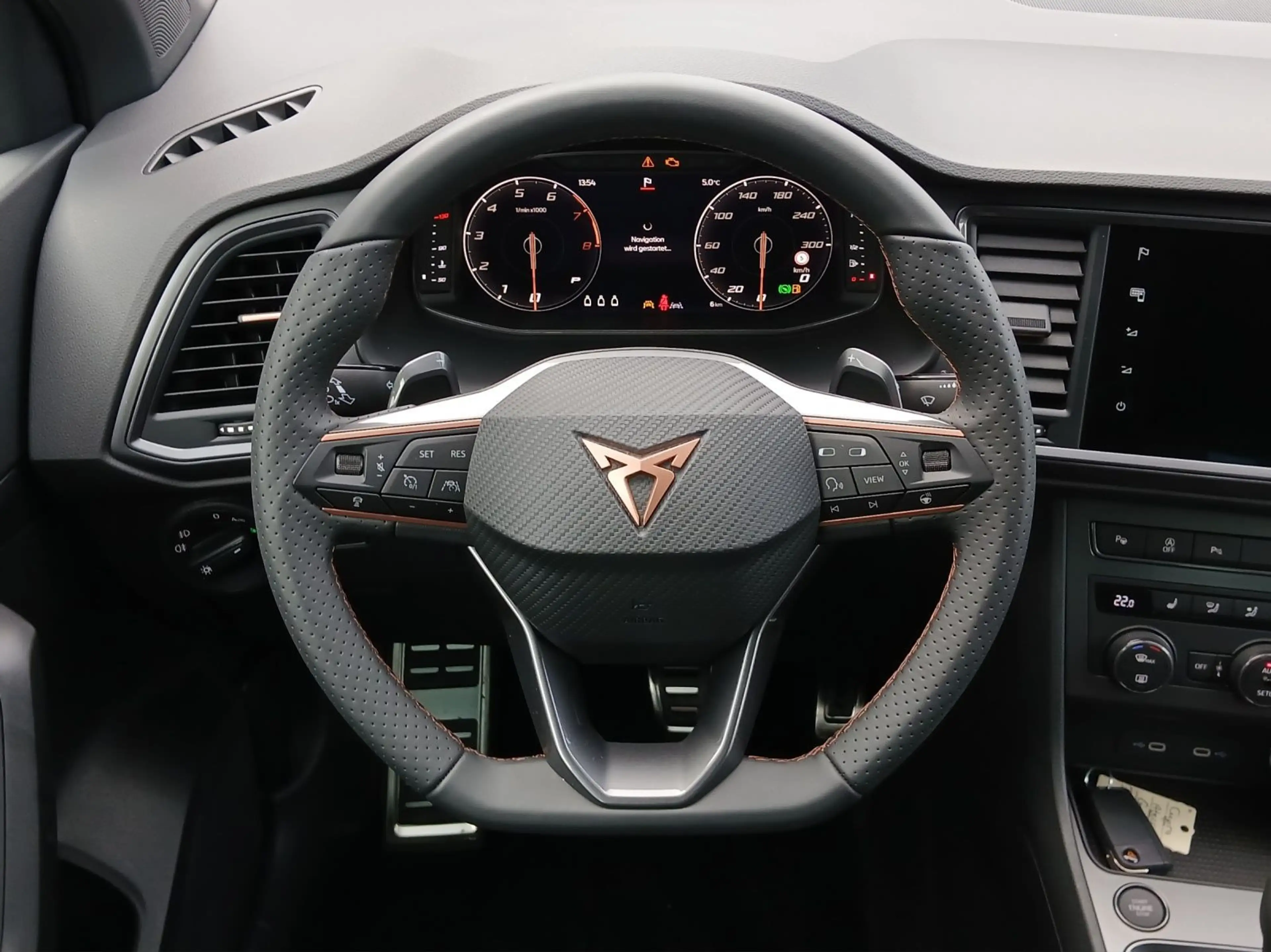 CUPRA Ateca 1.5 TSI 150PS *DSG*AHKvorber.*elektr.Heckk — photo 8