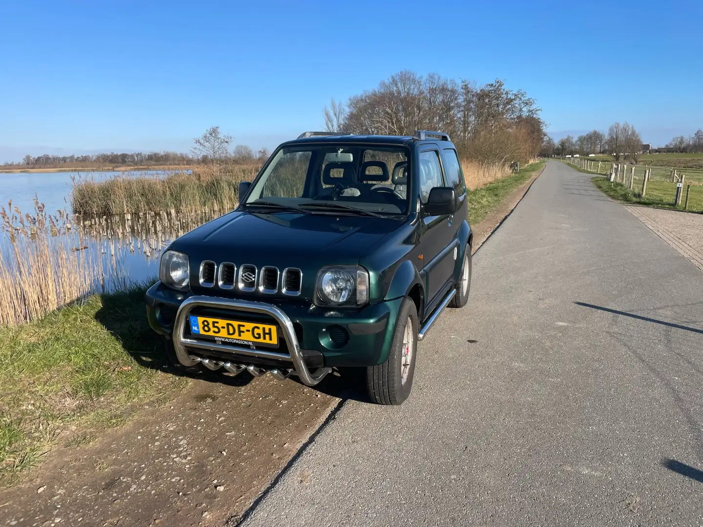 Suzuki Jimny Cross-Country - 1