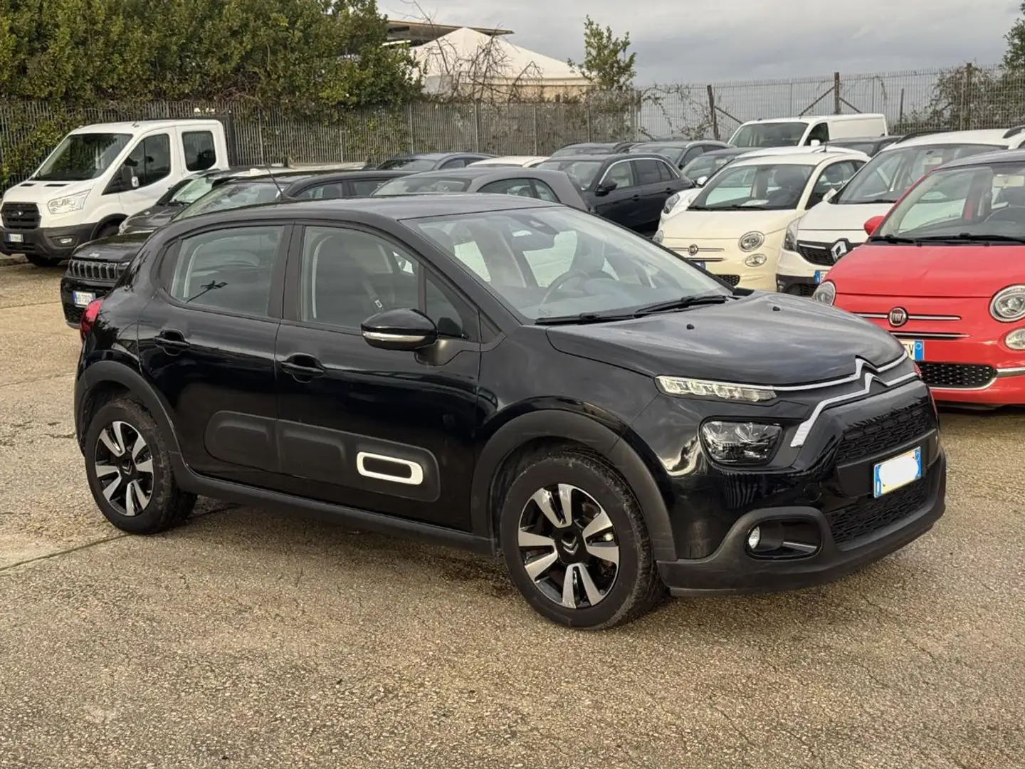 Citroen C3 SHINE EAT6 1.2cc 110cv AUTOMATICA CRUISE CONTROL Schwarz - 2