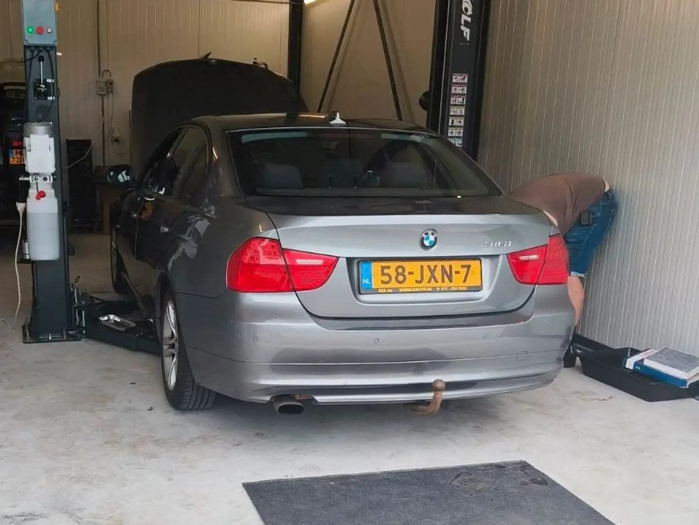 BMW 330 330 316i Business Line Srebrny - 2