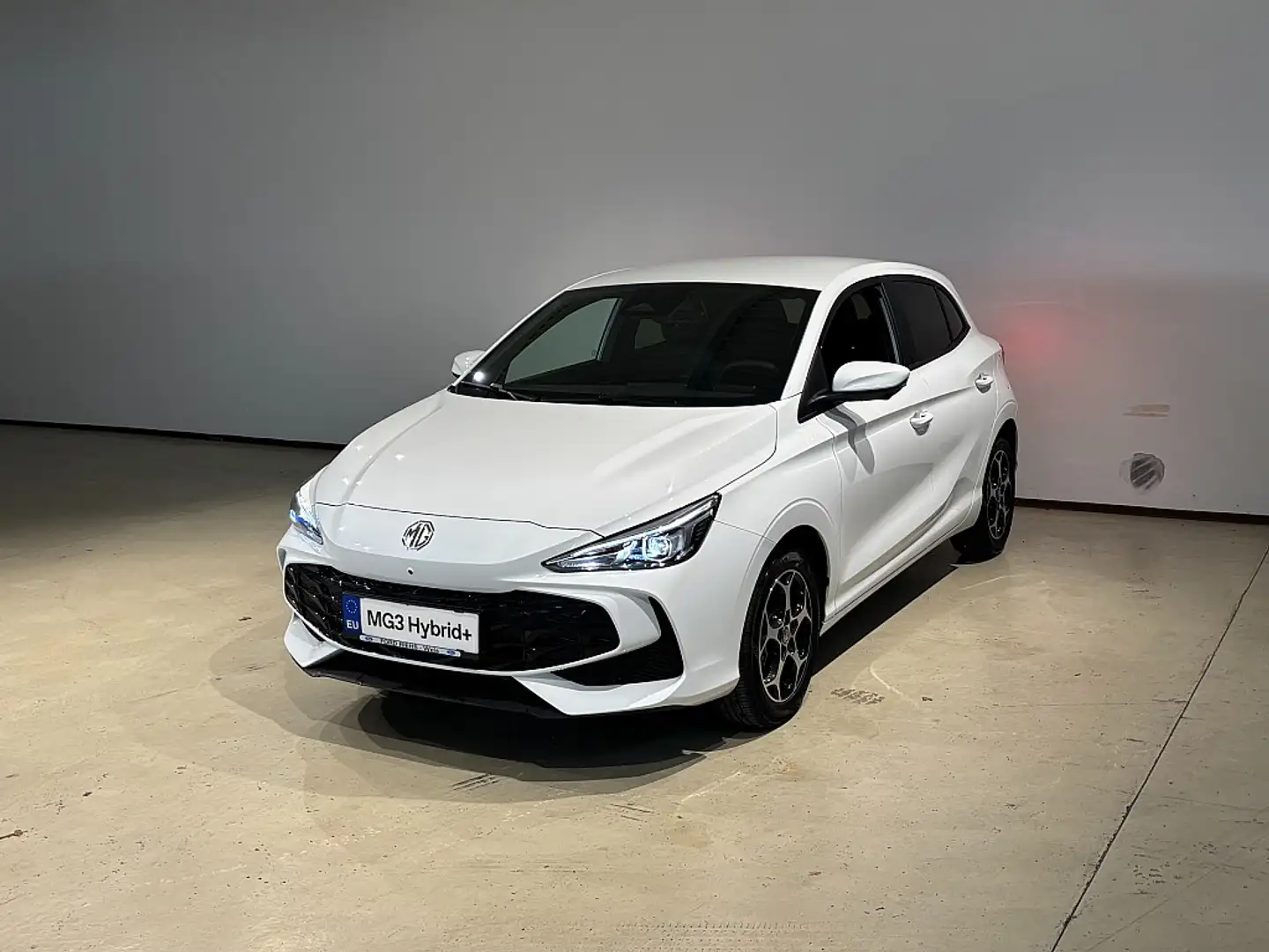 MG MG3 1,5 Hybrid+ Luxury Aut. Weiß - 1