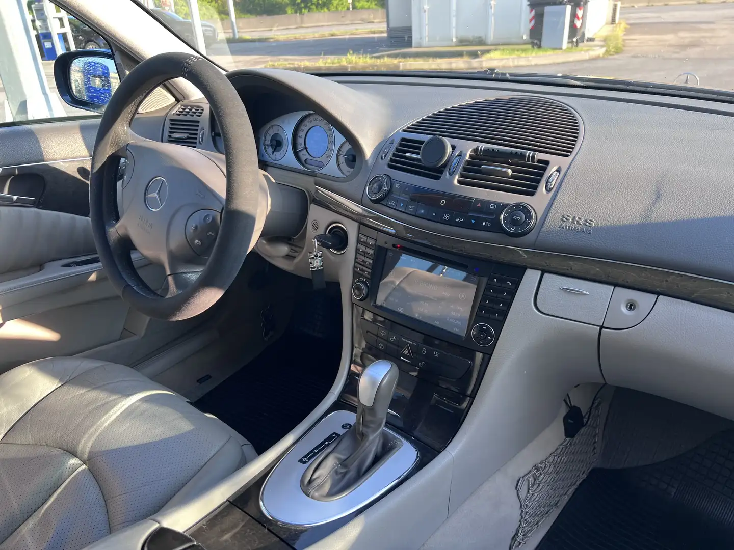 Mercedes-Benz E 320 SW td cdi Avantgarde - 1