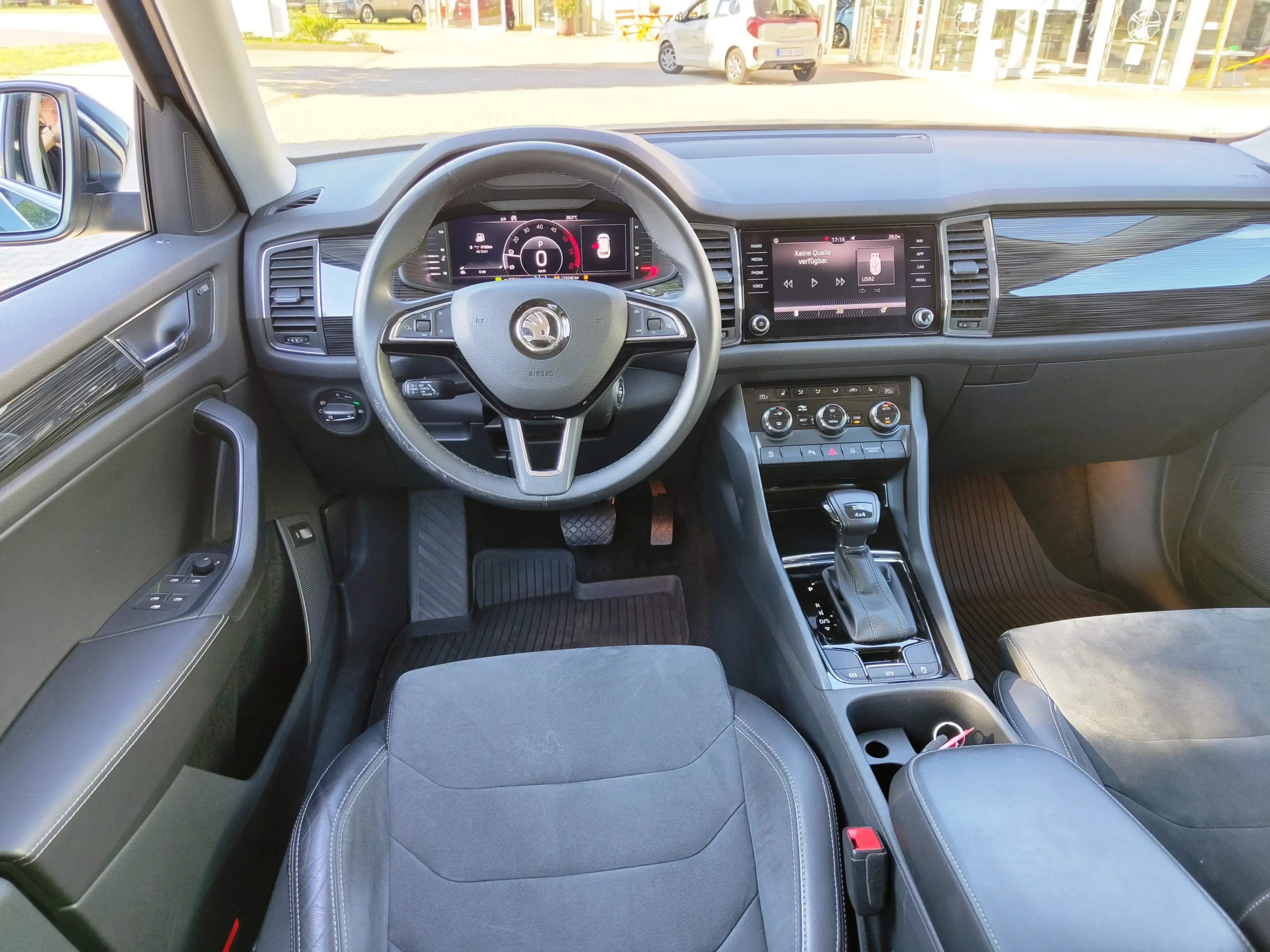 Skoda Kodiaq Style4x4 AHK-LED-Alcantara-Soundsys-FSHZG — photo 12