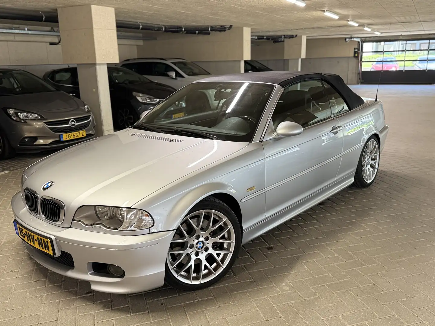 BMW 330 330Ci Grijs - 1