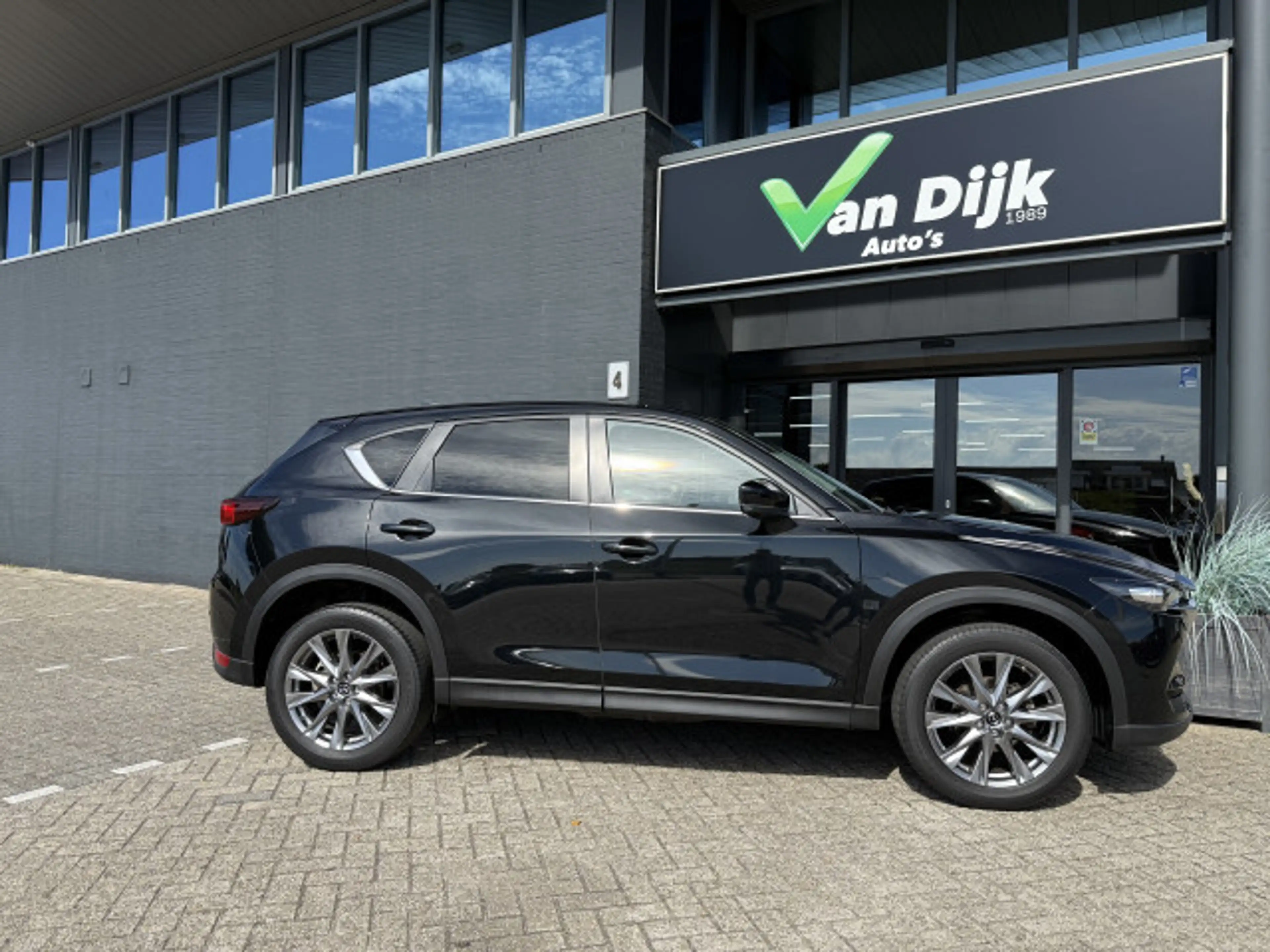 Mazda CX-5 2.0 SkyActiv-G Navi 360Camera Head-Up 19Inch — photo 5